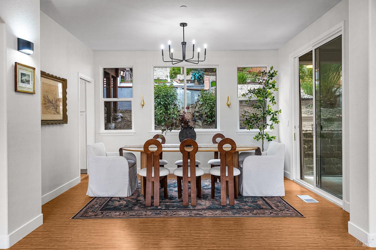 Detail Gallery Image 23 of 71 For 3428 Lake Park Ct, Santa Rosa,  CA 95403 - 4 Beds | 3/1 Baths