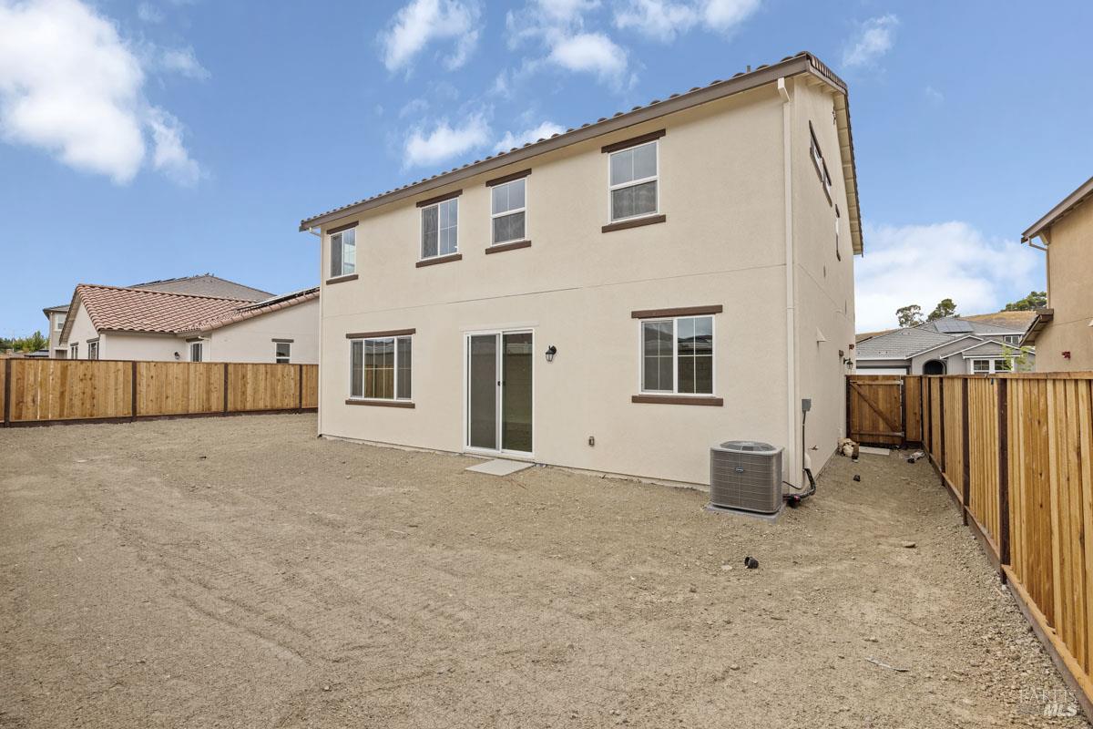 Detail Gallery Image 18 of 18 For 5420 Riverview Ln, Antioch,  CA 94531 - 4 Beds | 3 Baths