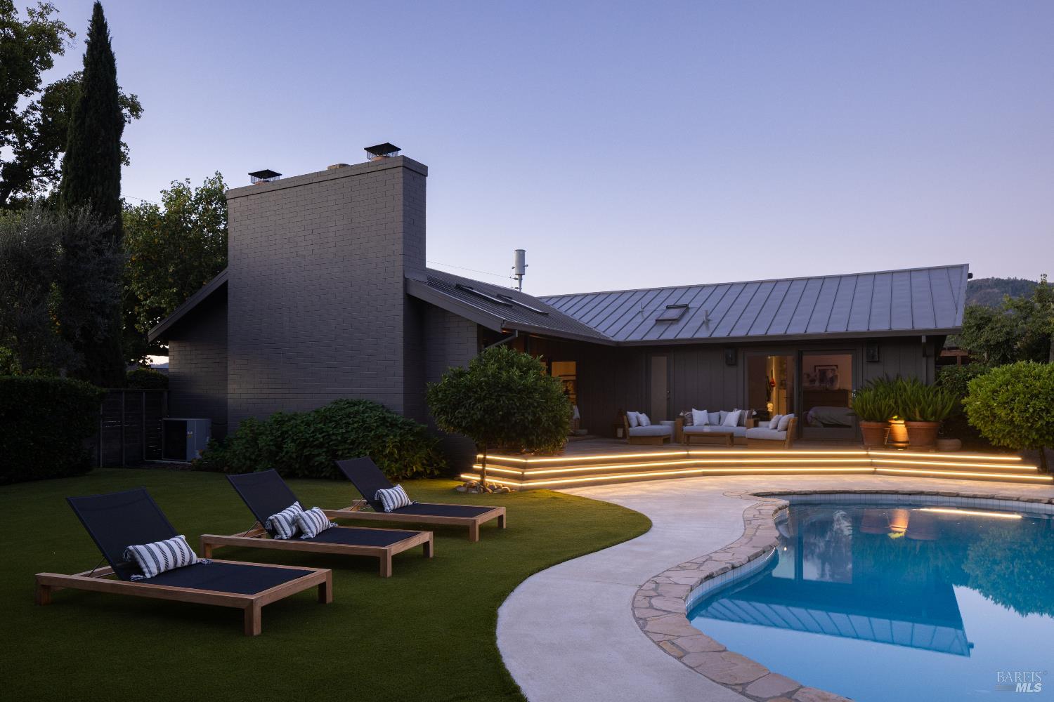 Detail Gallery Image 27 of 39 For 1594 Arrowhead Dr, Saint Helena,  CA 94574 - 3 Beds | 2 Baths