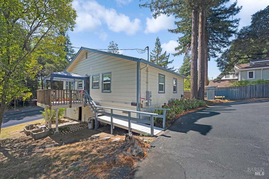 Detail Gallery Image 25 of 25 For 7600 Bodega Ave, Sebastopol,  CA 95472 - 7 Beds | 4 Baths