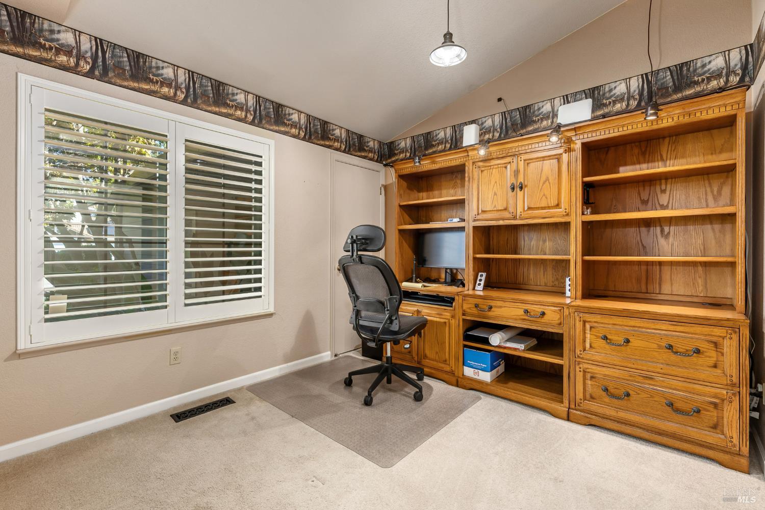 Detail Gallery Image 9 of 56 For 206 Willow Green Way, Vacaville,  CA 95687 - 5 Beds | 3 Baths