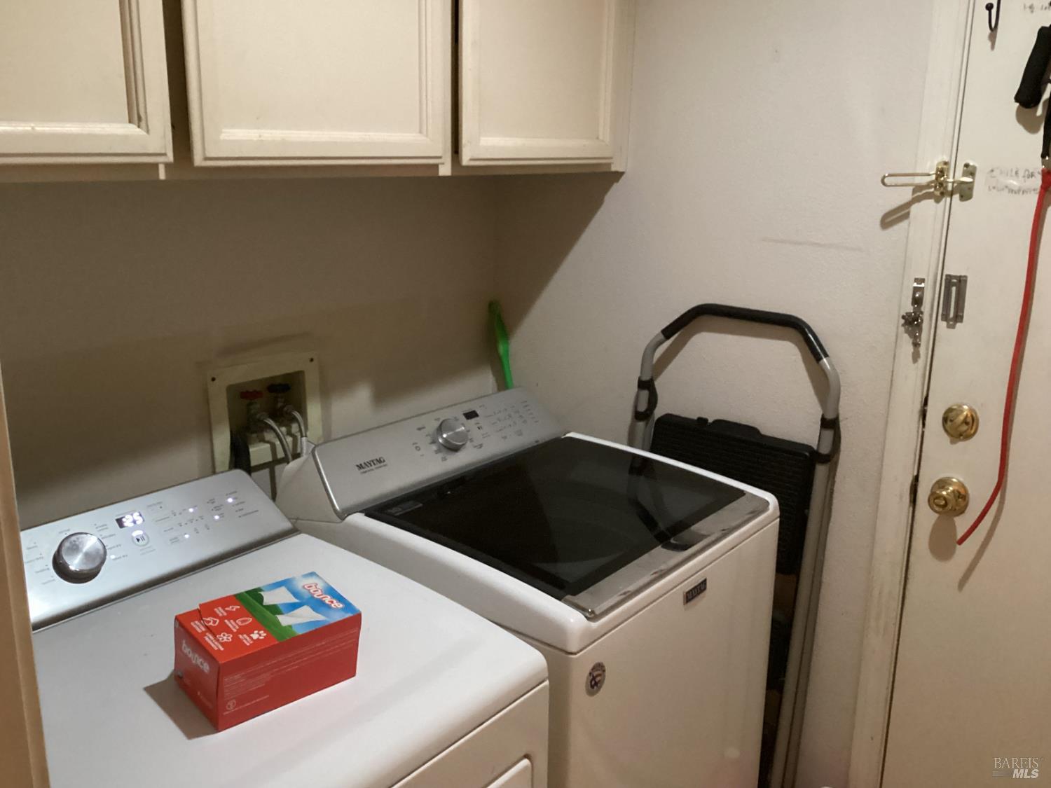 Detail Gallery Image 15 of 22 For 317 Windflower Ct, Windsor,  CA 95492 - 3 Beds | 2 Baths