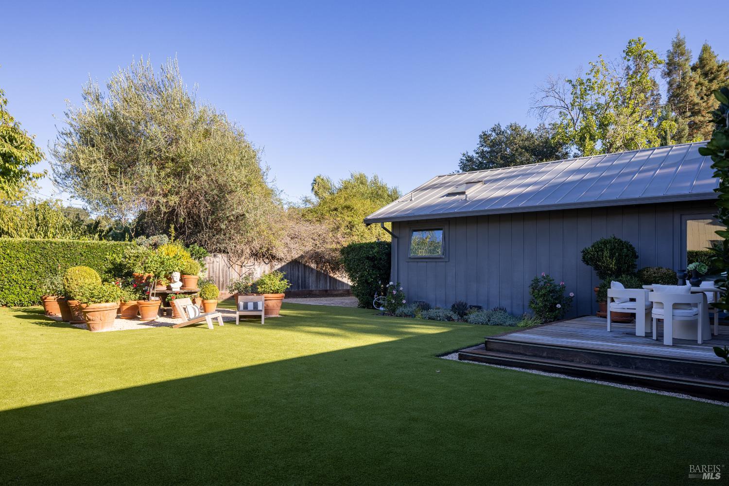 Detail Gallery Image 34 of 39 For 1594 Arrowhead Dr, Saint Helena,  CA 94574 - 3 Beds | 2 Baths