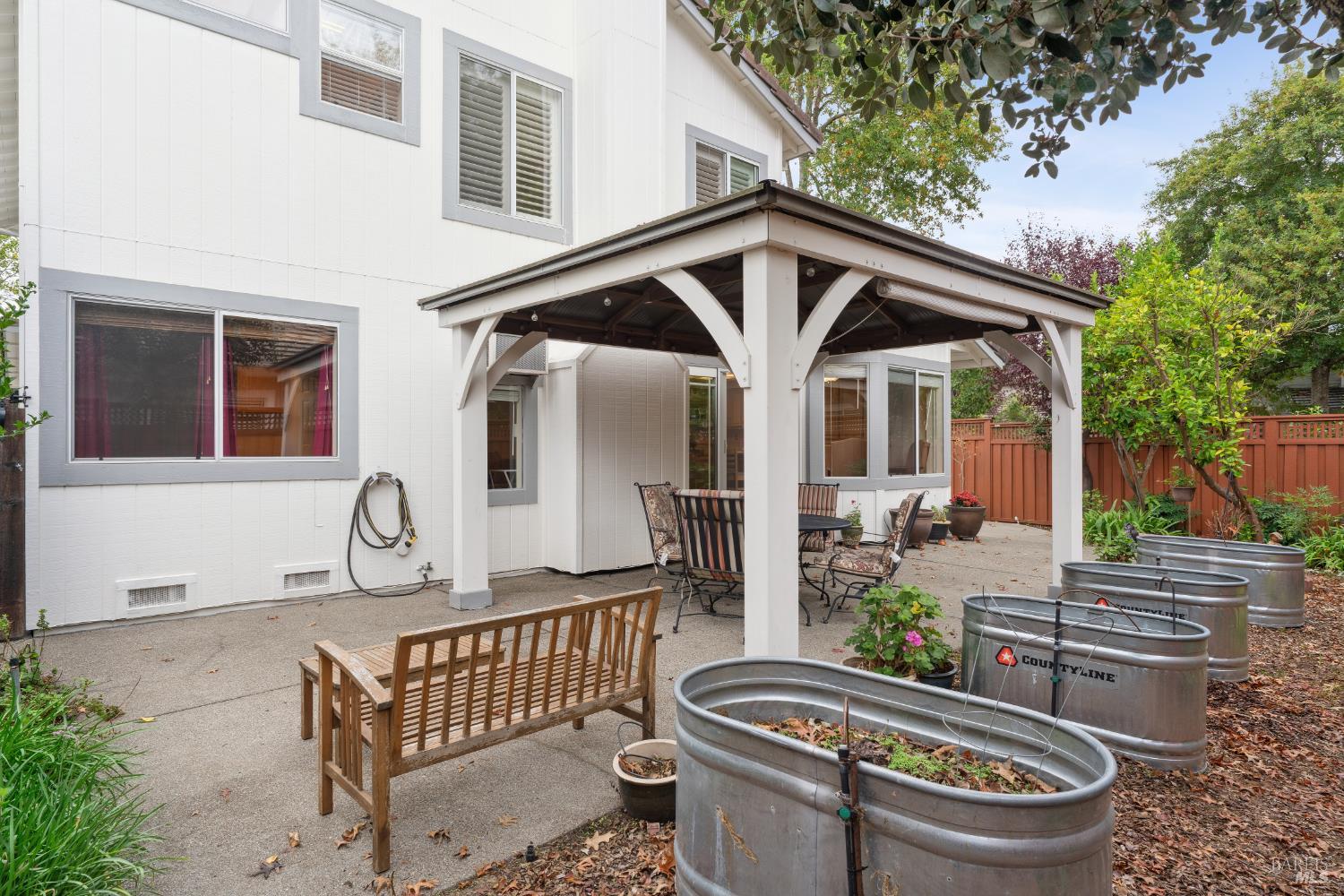 Detail Gallery Image 55 of 56 For 8501 Shadetree Dr, Windsor,  CA 95492 - 4 Beds | 3 Baths