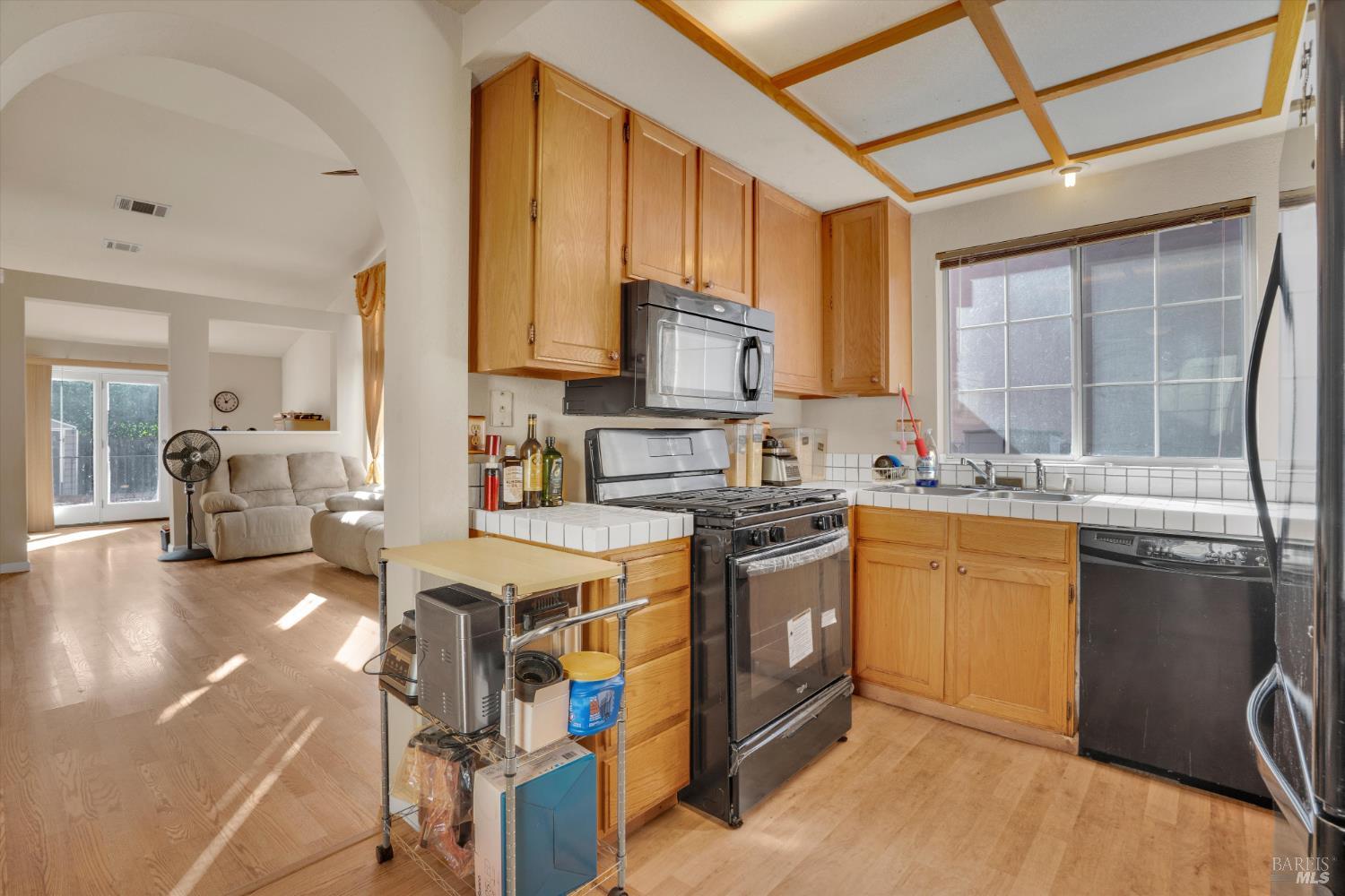 Detail Gallery Image 18 of 41 For 414 Bauman Dr, Suisun City,  CA 94585 - 3 Beds | 2 Baths