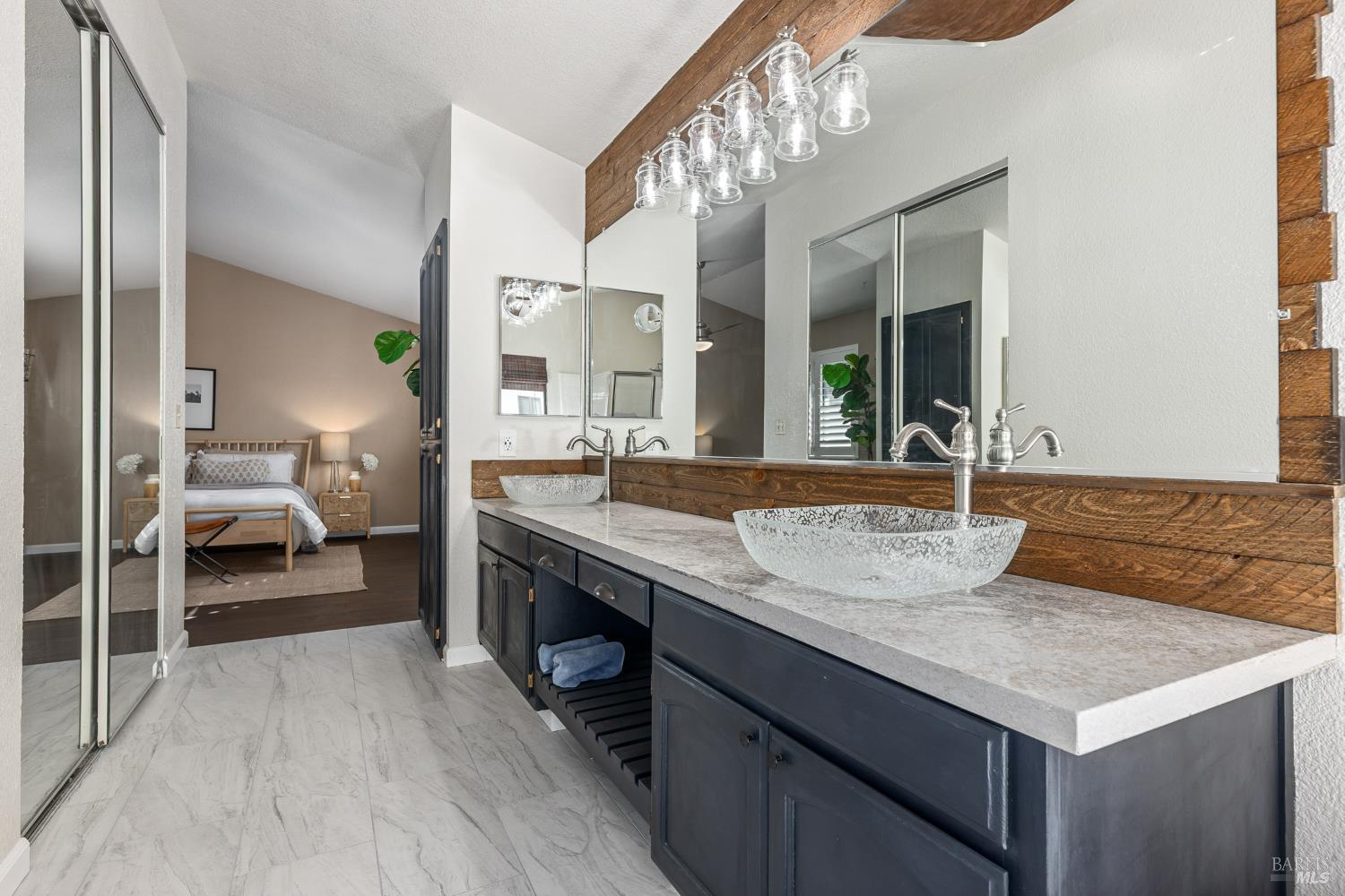 Detail Gallery Image 33 of 56 For 206 Willow Green Way, Vacaville,  CA 95687 - 5 Beds | 3 Baths