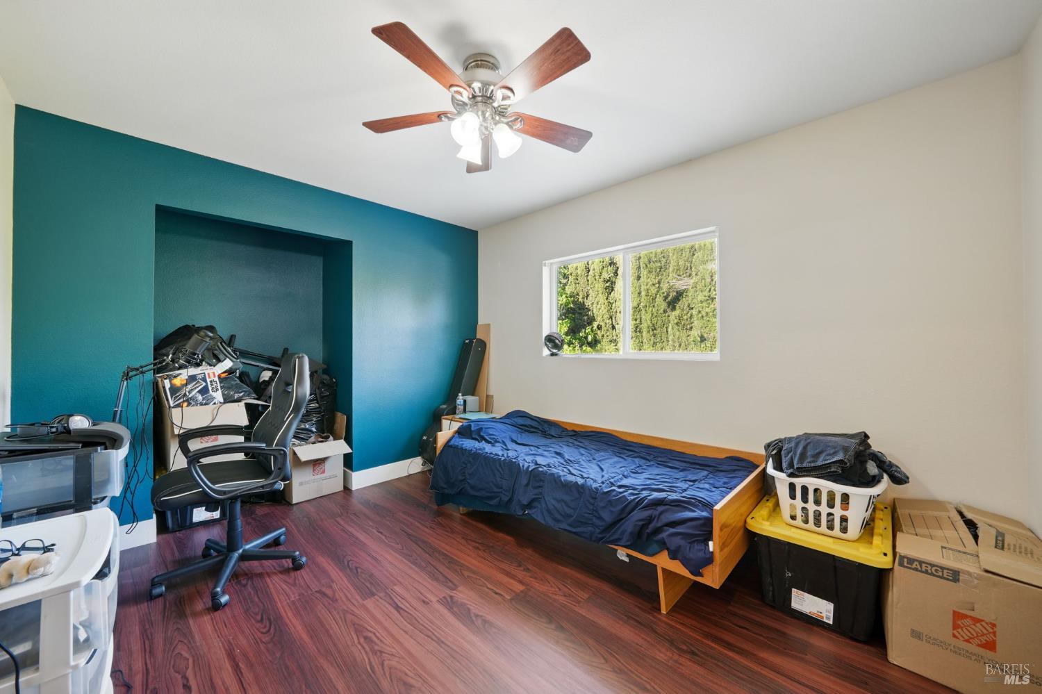 Detail Gallery Image 14 of 25 For 819 Bluejay Dr, Suisun City,  CA 94585 - 4 Beds | 2/1 Baths