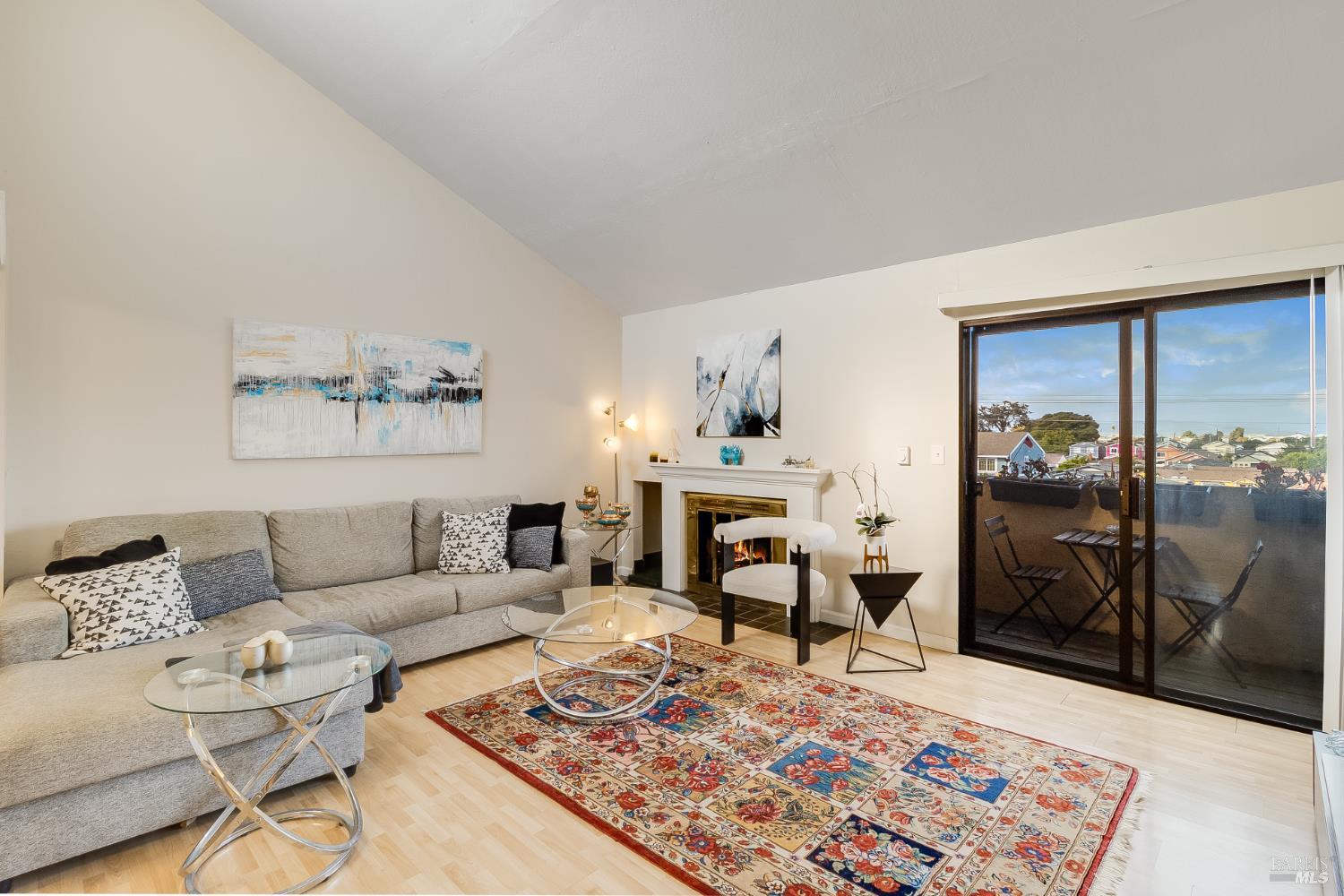 Detail Gallery Image 2 of 36 For 2830 21st St #32,  San Pablo,  CA 94806 - 2 Beds | 1 Baths