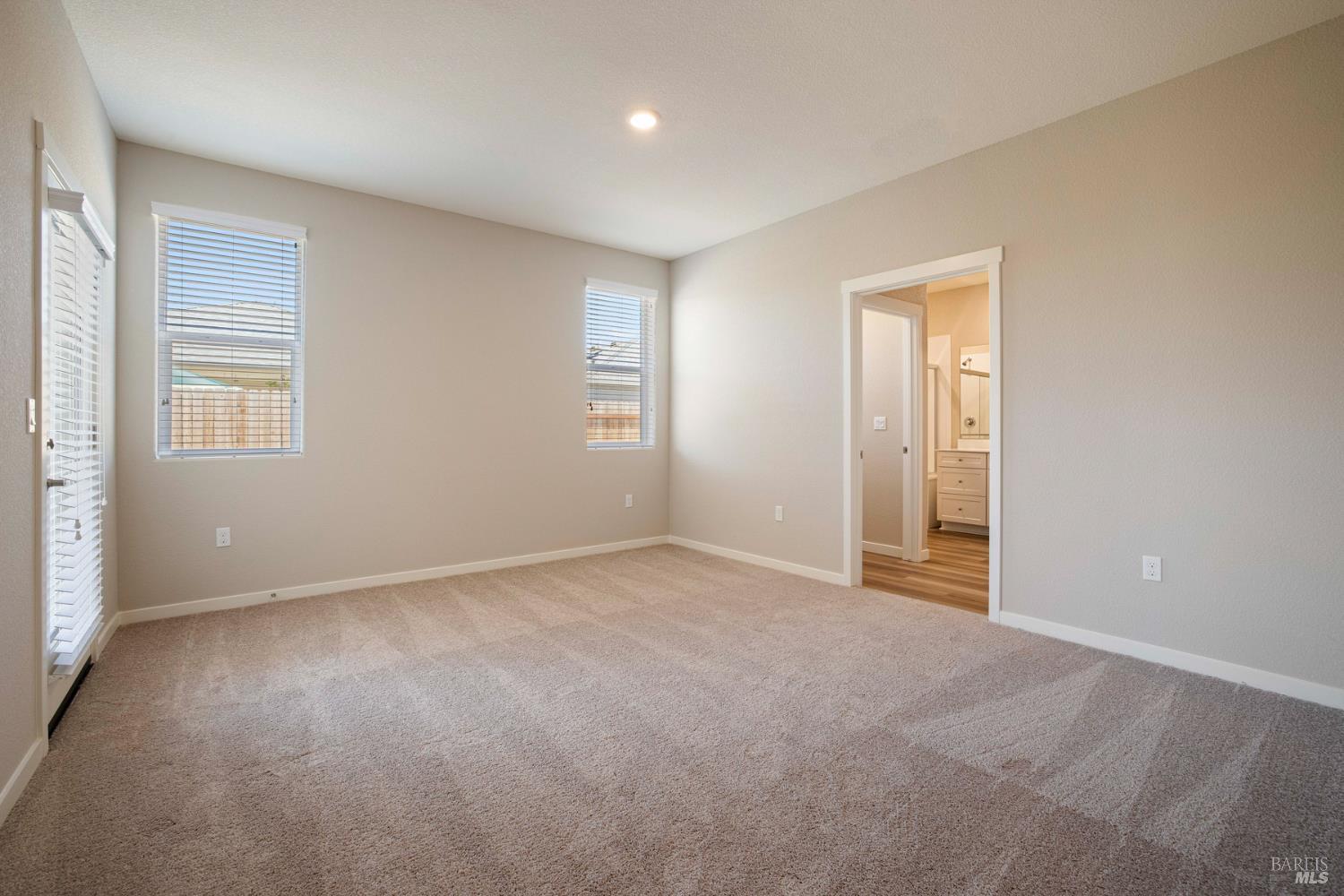 Detail Gallery Image 13 of 20 For 2260 Front Porch Ln, Rio Vista,  CA 94571 - 2 Beds | 2/1 Baths