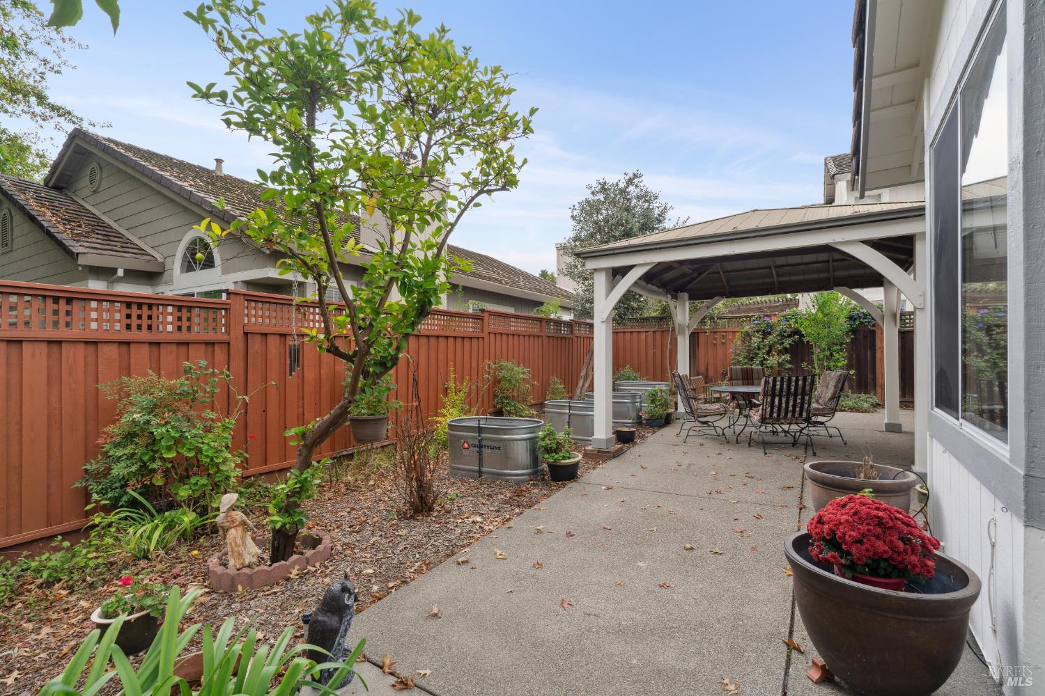 Detail Gallery Image 51 of 56 For 8501 Shadetree Dr, Windsor,  CA 95492 - 4 Beds | 3 Baths