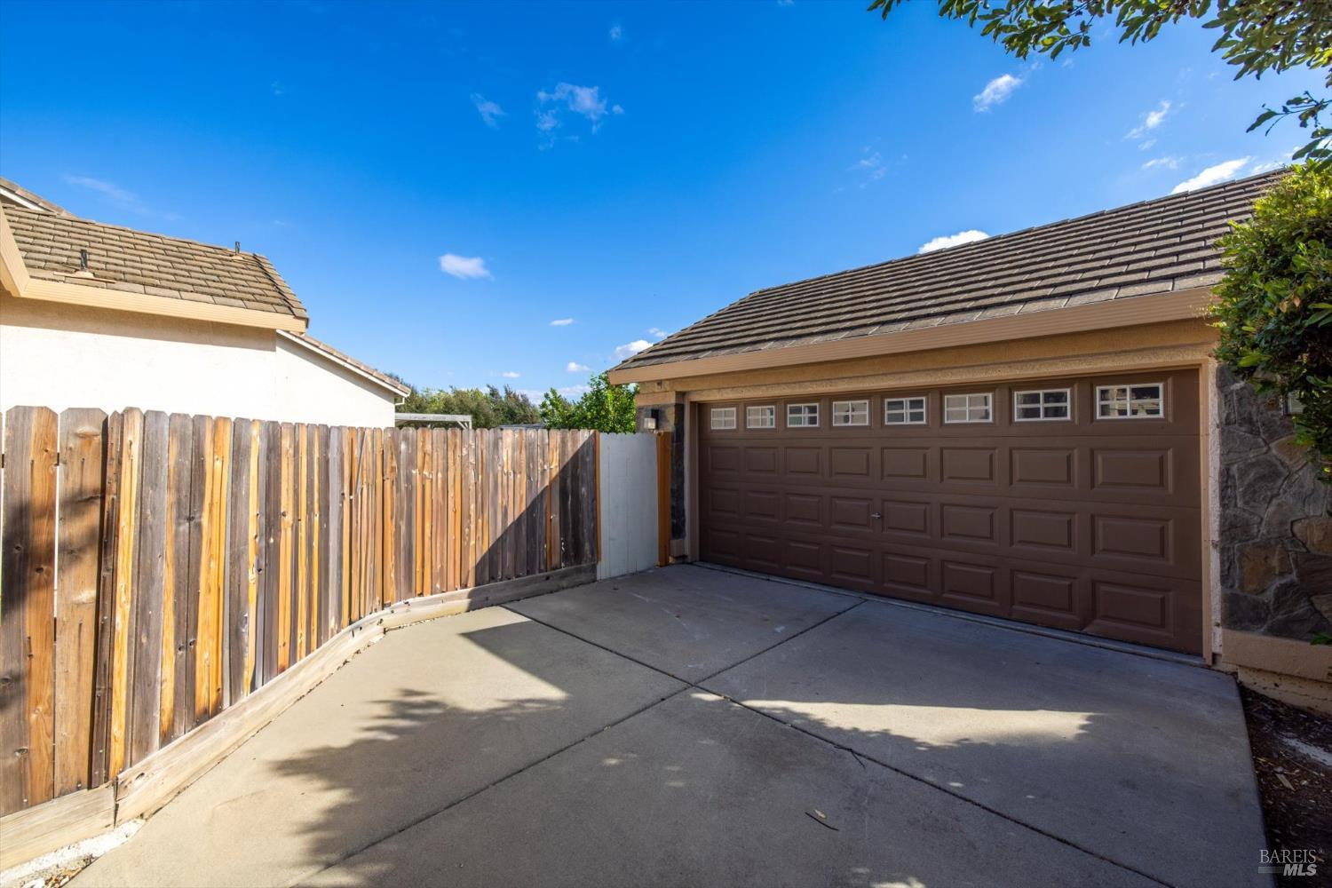 Detail Gallery Image 37 of 55 For 1651 Little Rock Cir, Suisun City,  CA 94585 - 3 Beds | 2 Baths