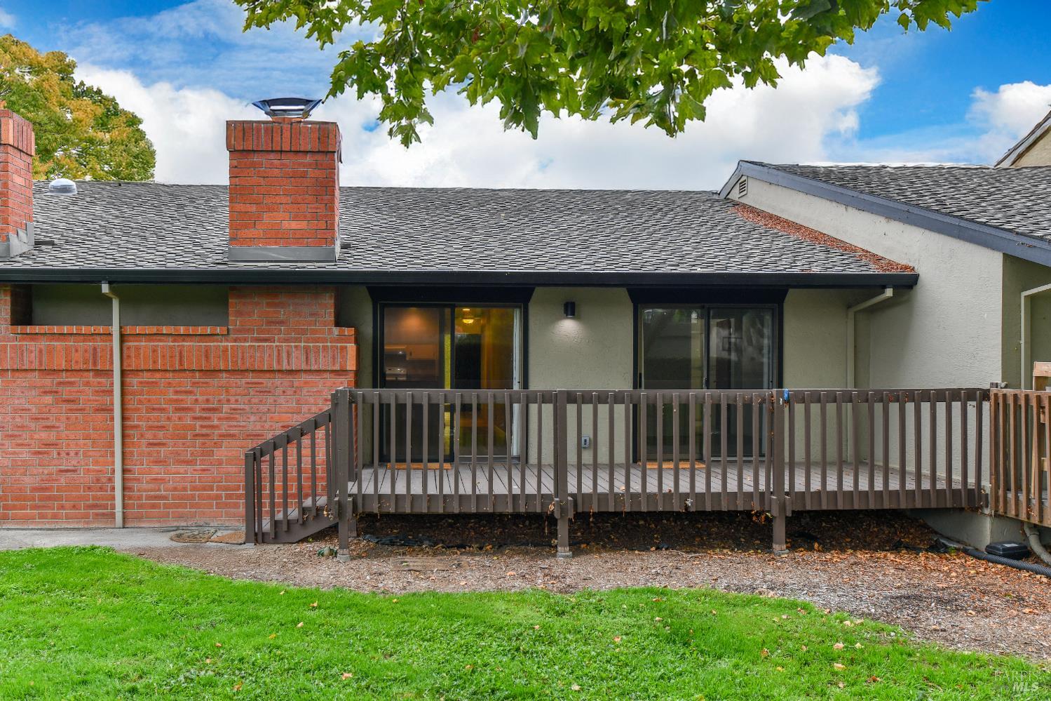 Detail Gallery Image 28 of 28 For 143 Vineyard Cir, Yountville,  CA 94559 - 2 Beds | 2 Baths