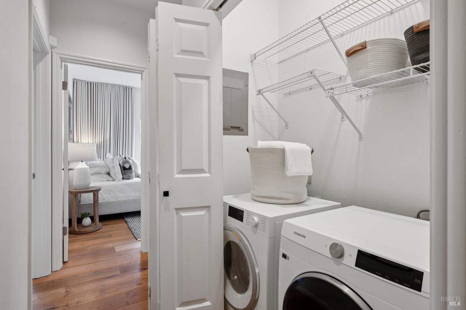 Detail Gallery Image 42 of 54 For 121 Eucalyptus Knoll St, Mill Valley,  CA 94941 - 2 Beds | 2 Baths