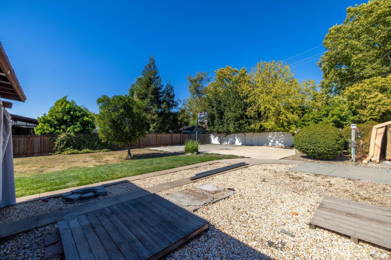 Detail Gallery Image 42 of 50 For 700 W a St, Dixon,  CA 95620 - 3 Beds | 1 Baths