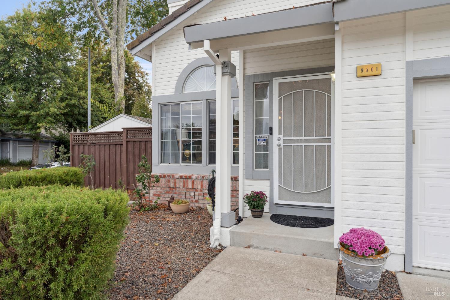 Detail Gallery Image 5 of 56 For 8501 Shadetree Dr, Windsor,  CA 95492 - 4 Beds | 3 Baths