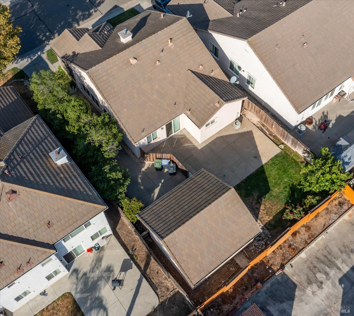 Detail Gallery Image 45 of 55 For 1651 Little Rock Cir, Suisun City,  CA 94585 - 3 Beds | 2 Baths