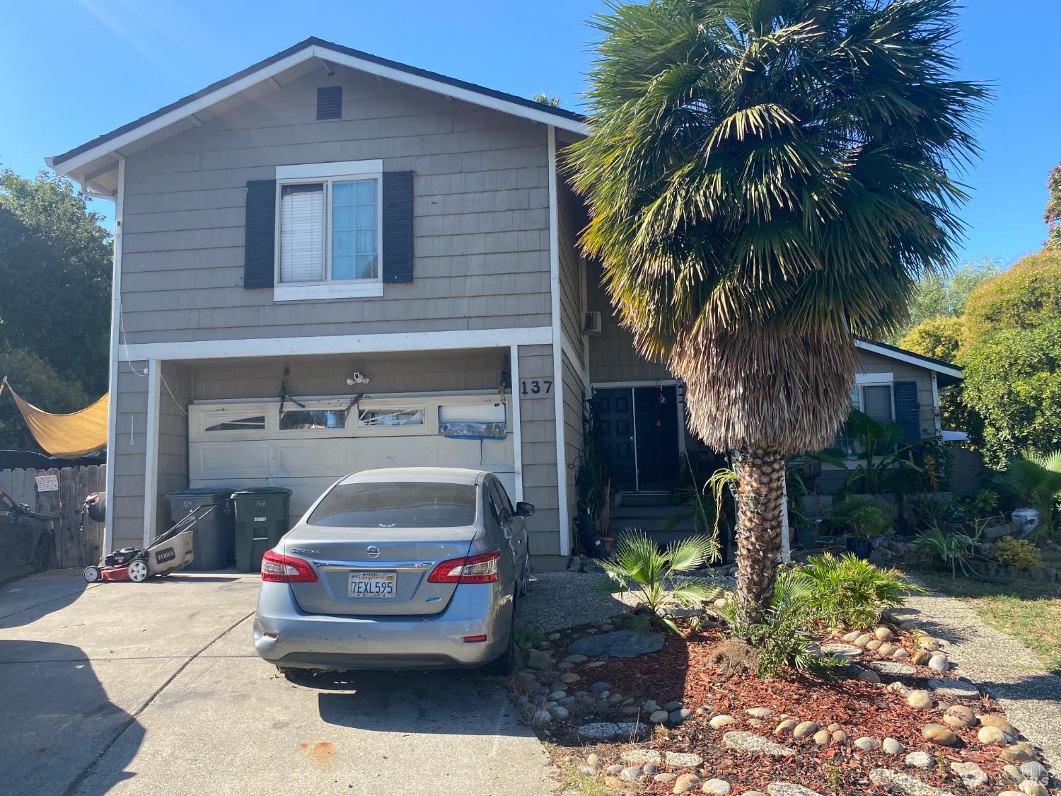 Detail Gallery Image 10 of 12 For 137 Valhalla Ct, Vacaville,  CA 95687 - 4 Beds | 2/1 Baths