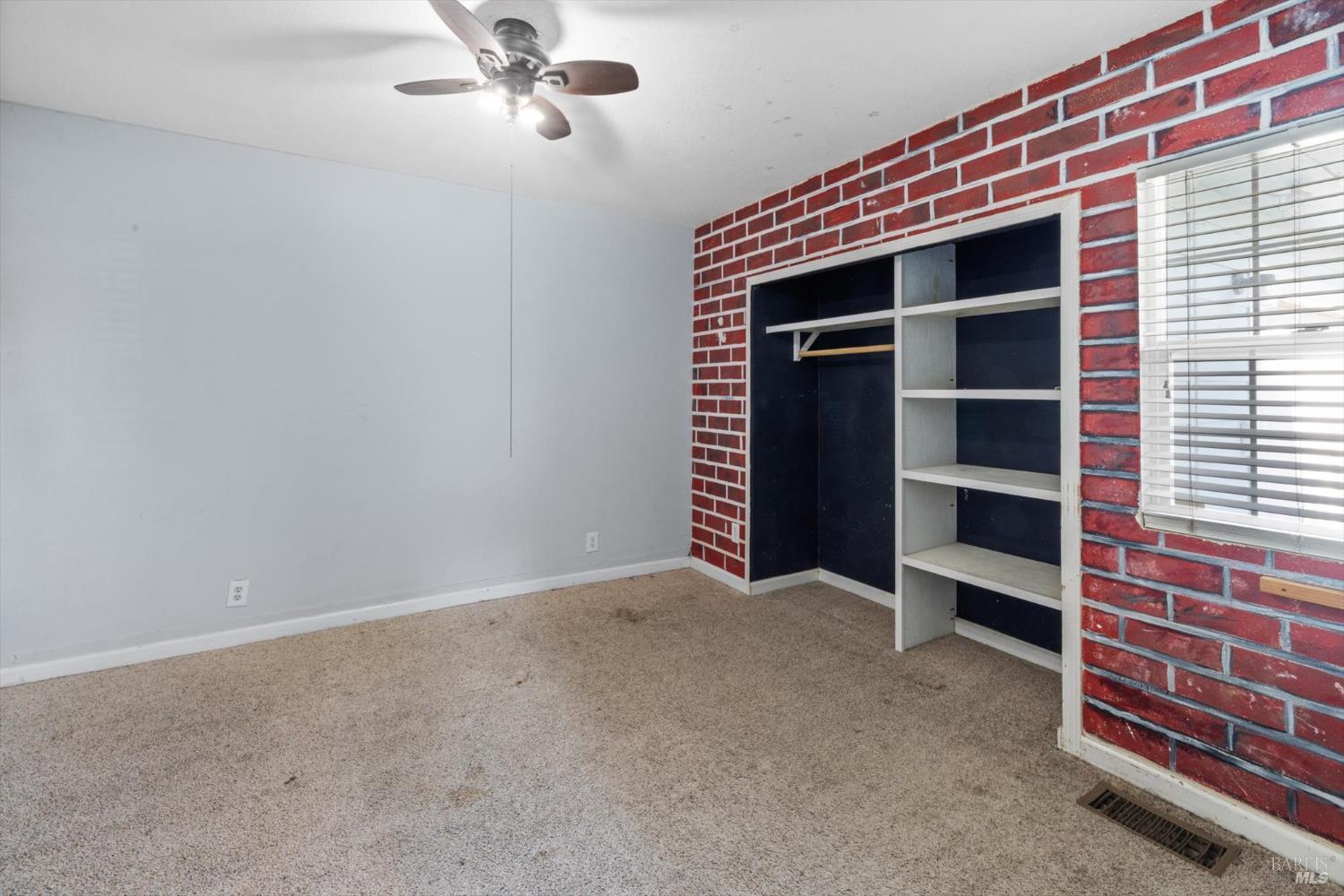 Detail Gallery Image 12 of 50 For 700 W a St, Dixon,  CA 95620 - 3 Beds | 1 Baths