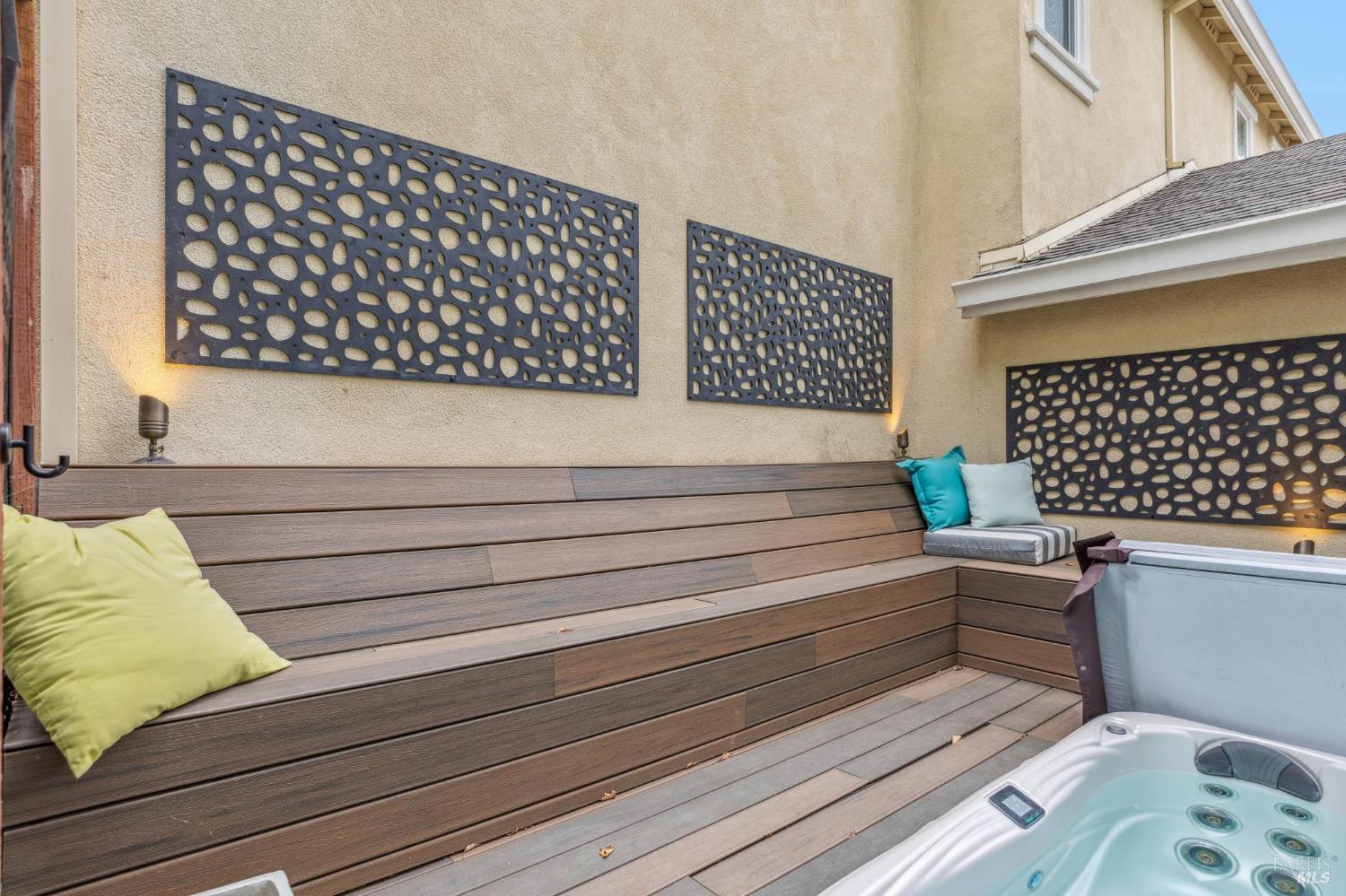 Detail Gallery Image 32 of 60 For 4155 Casper Way, Napa,  CA 94558 - 4 Beds | 2/1 Baths