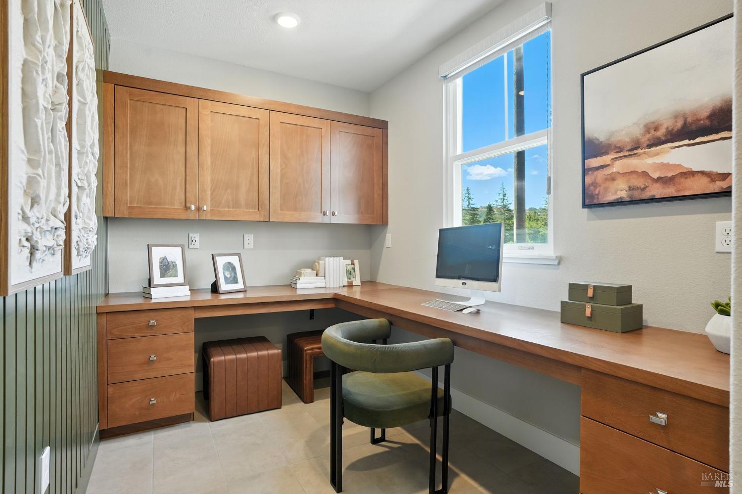 Detail Gallery Image 3 of 16 For 64 Cardamom Ln #1202,  Morgan Hill,  CA 95037 - 3 Beds | 3 Baths