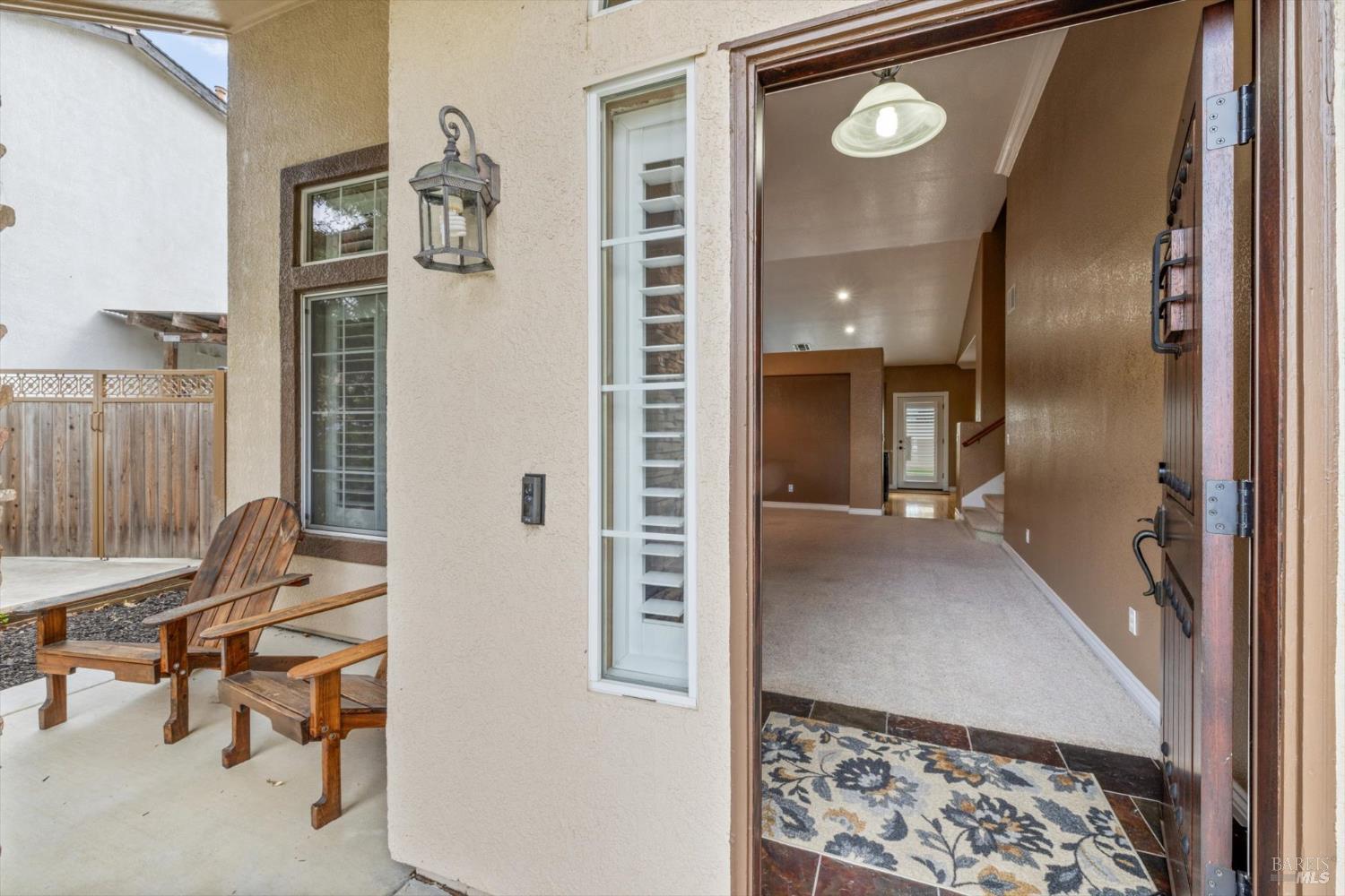 Detail Gallery Image 7 of 72 For 918 Moonstone Ct, Vacaville,  CA 95687 - 4 Beds | 3 Baths