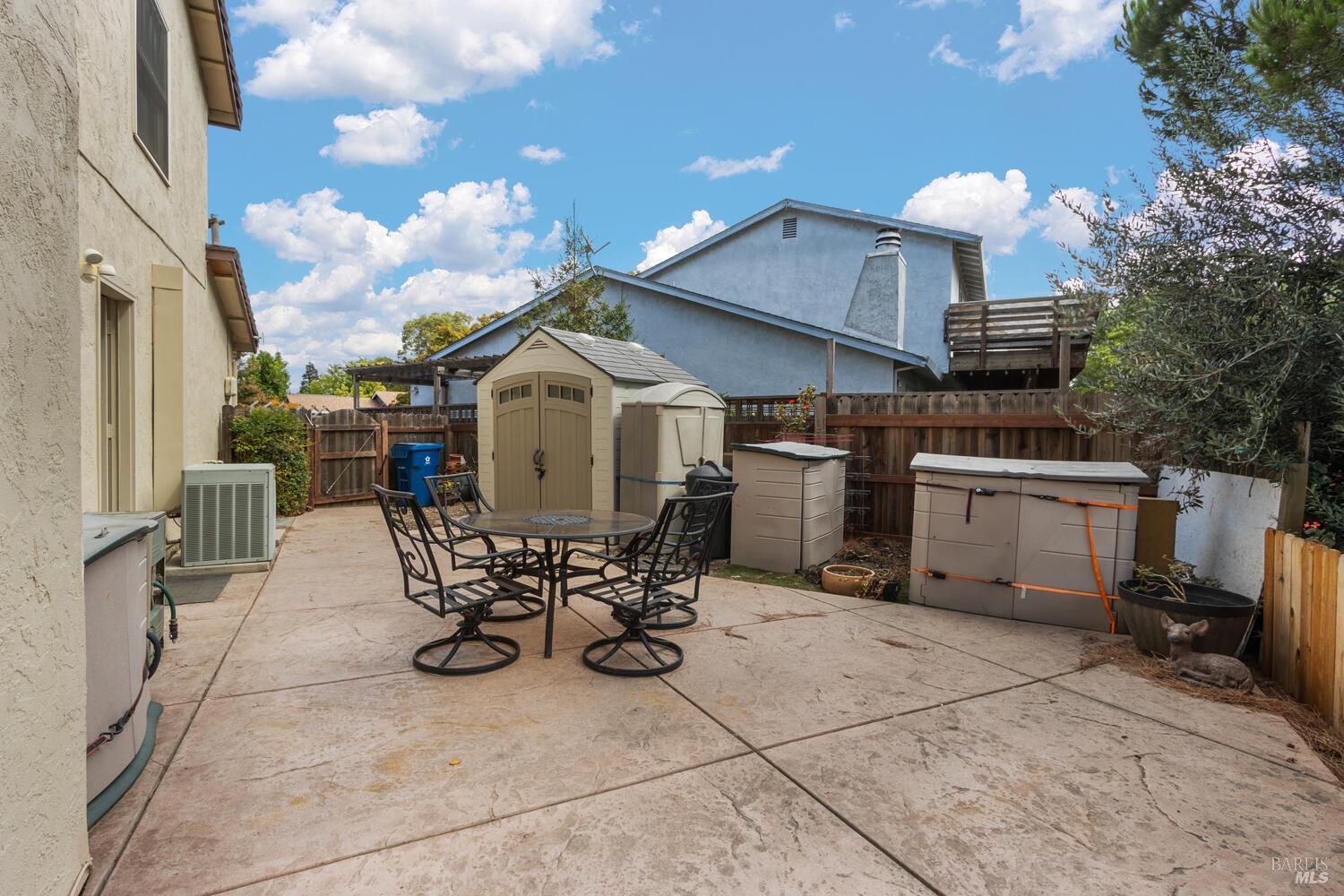 Detail Gallery Image 29 of 59 For 407 Rinconada Ct, Benicia,  CA 94510 - – Beds | – Baths