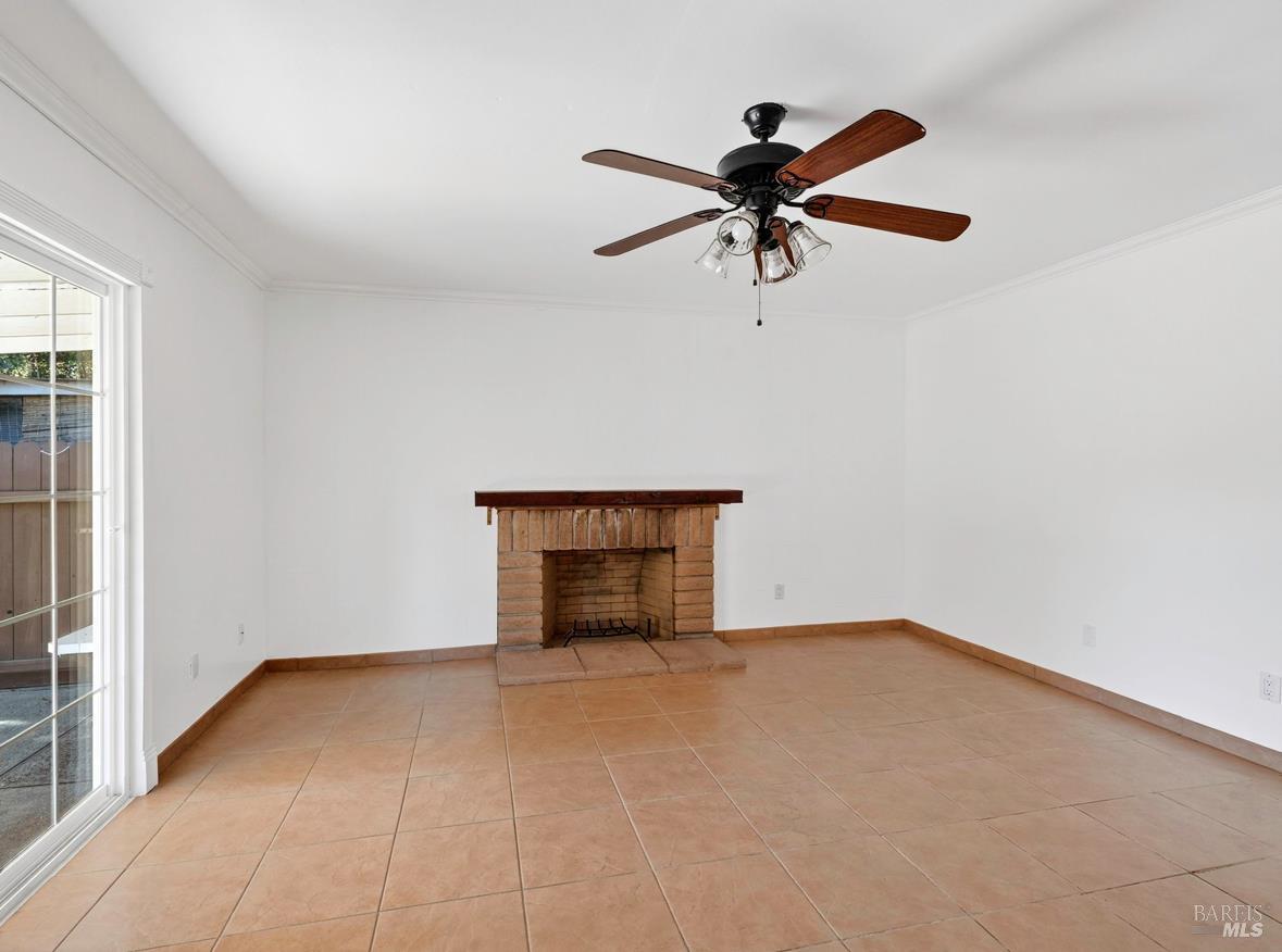 Detail Gallery Image 36 of 51 For 844 Cedarwood Ln, Petaluma,  CA 94954 - 4 Beds | 2 Baths