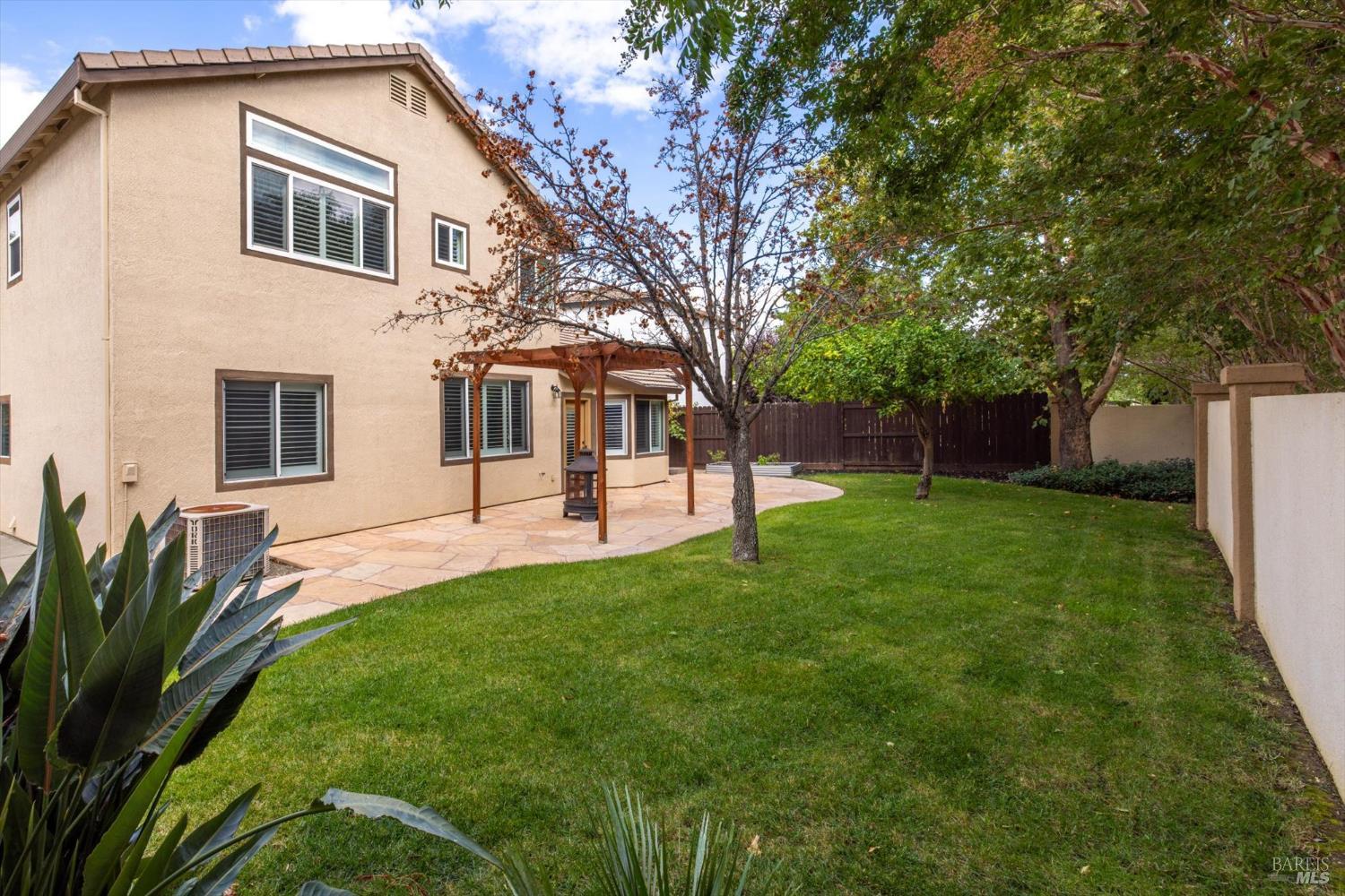 Detail Gallery Image 52 of 72 For 918 Moonstone Ct, Vacaville,  CA 95687 - 4 Beds | 3 Baths