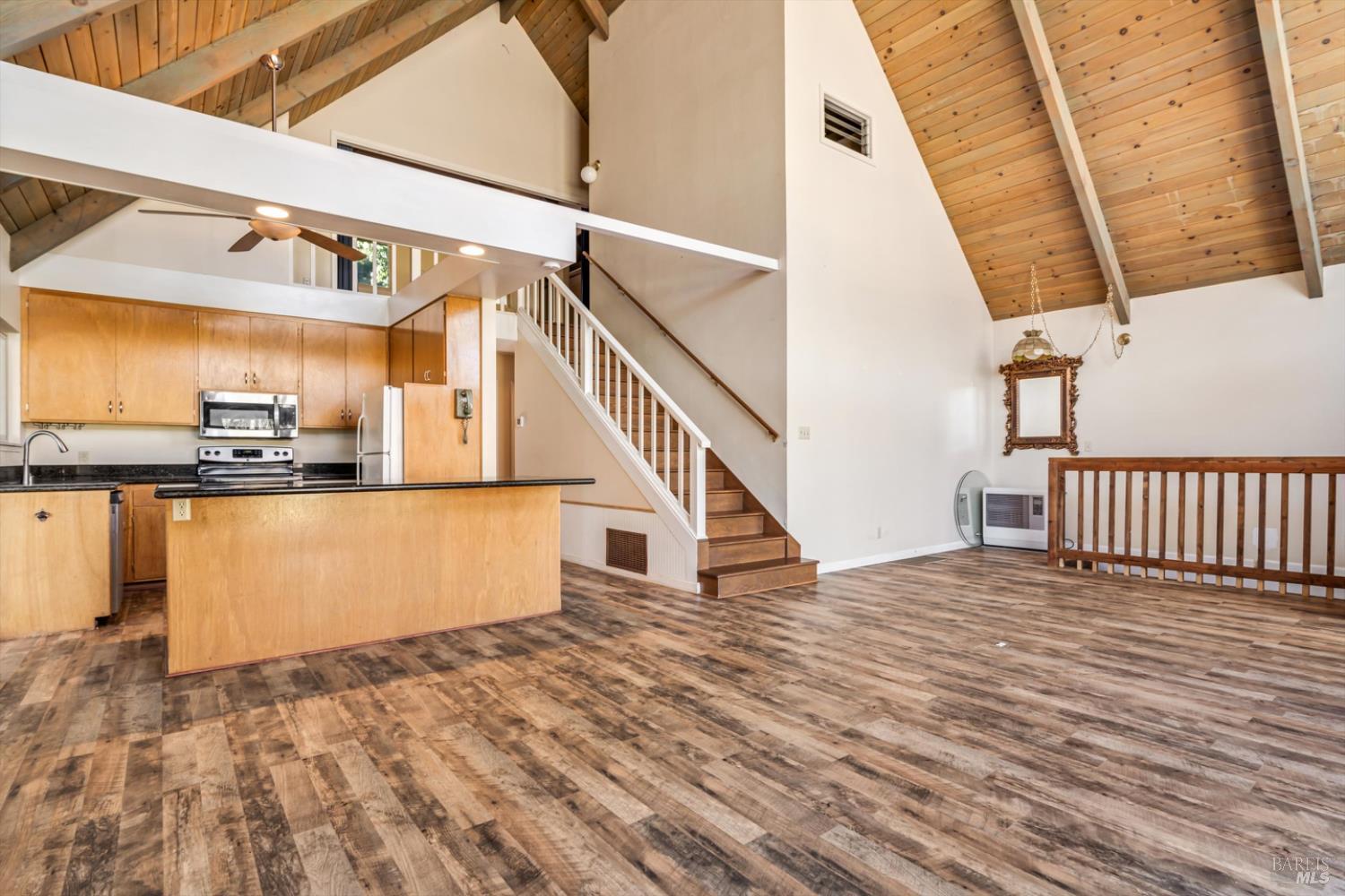 Detail Gallery Image 7 of 28 For 2992 Buckingham Dr, Kelseyville,  CA 95451 - 3 Beds | 2/1 Baths