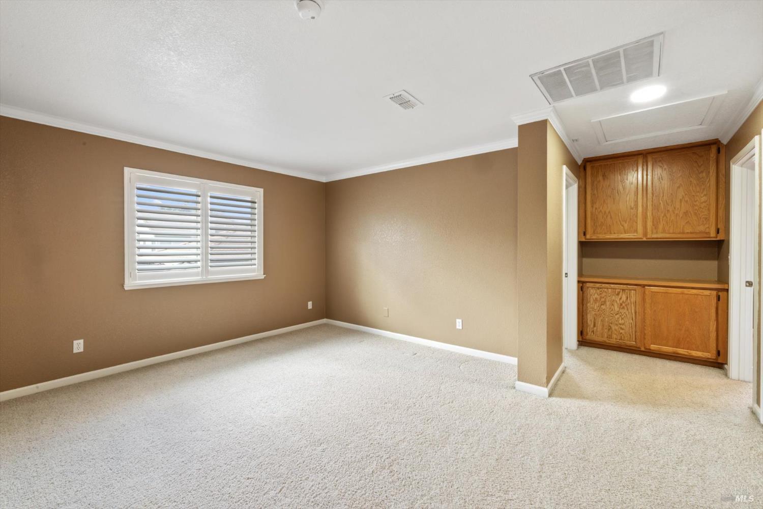 Detail Gallery Image 43 of 72 For 918 Moonstone Ct, Vacaville,  CA 95687 - 4 Beds | 3 Baths