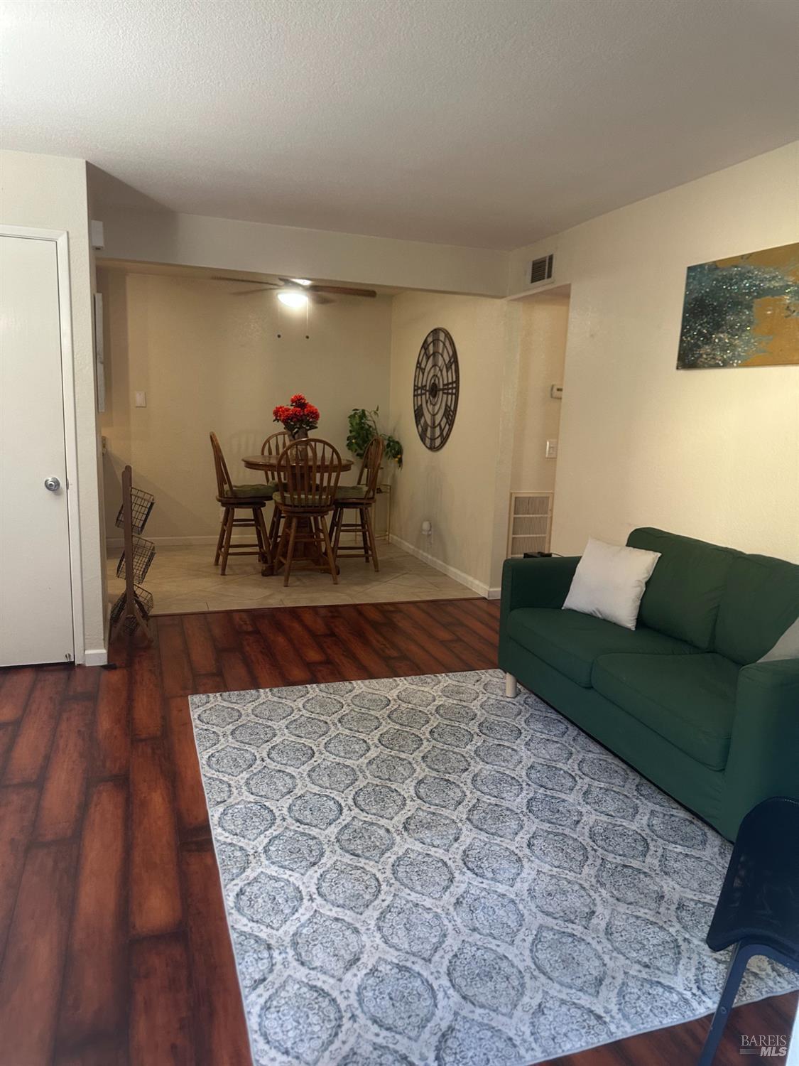 Detail Gallery Image 9 of 43 For 524 Arcadia Dr, Vacaville,  CA 95687 - 1 Beds | 1 Baths