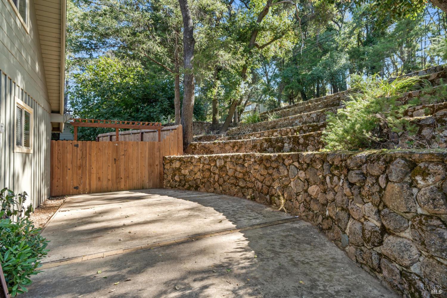 Detail Gallery Image 22 of 28 For 2992 Buckingham Dr, Kelseyville,  CA 95451 - 3 Beds | 2/1 Baths