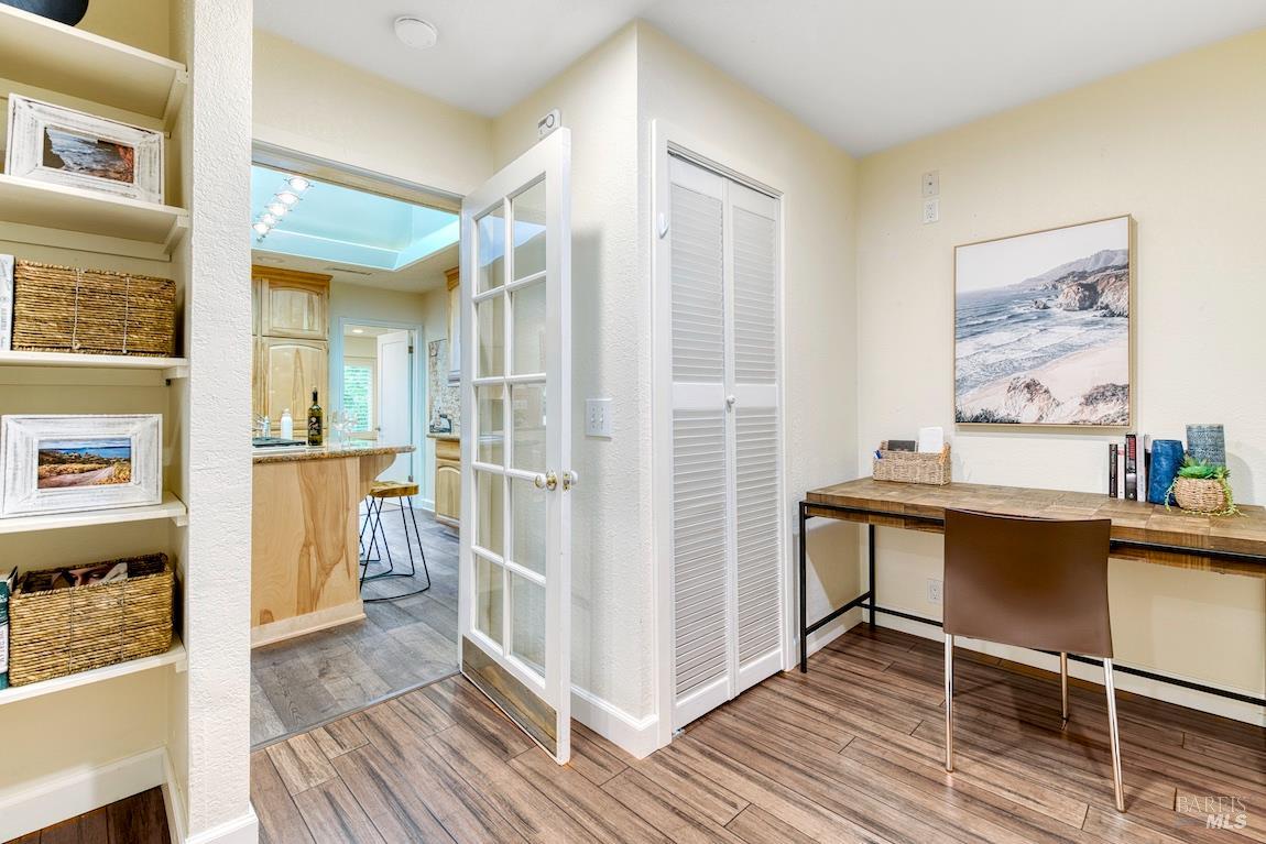 Detail Gallery Image 19 of 28 For 133 Montego Key, Novato,  CA 94949 - 3 Beds | 3 Baths