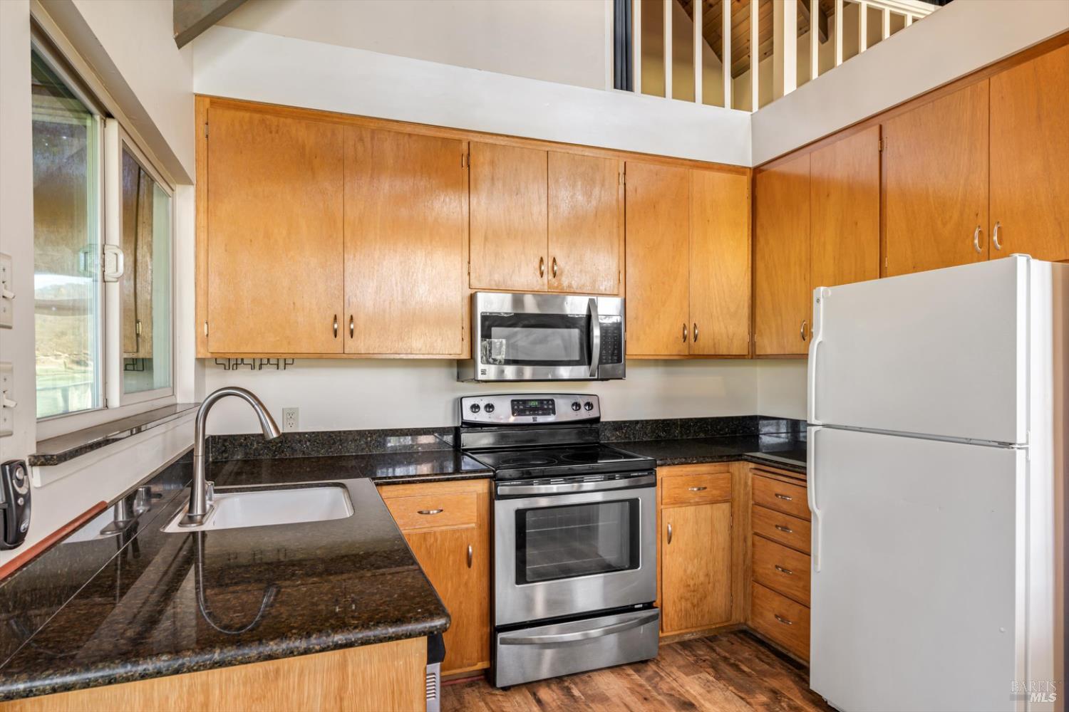 Detail Gallery Image 8 of 28 For 2992 Buckingham Dr, Kelseyville,  CA 95451 - 3 Beds | 2/1 Baths