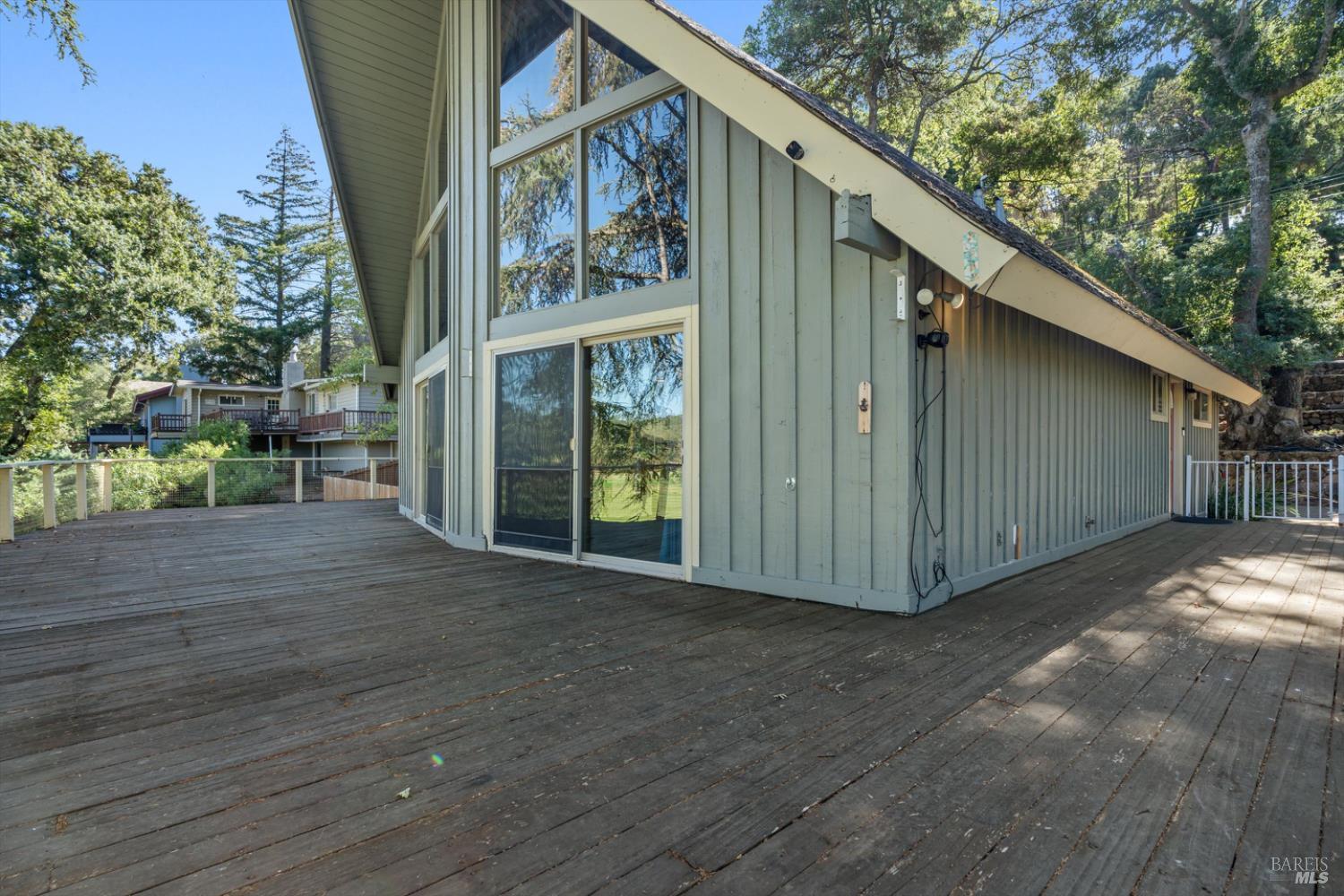 Detail Gallery Image 19 of 28 For 2992 Buckingham Dr, Kelseyville,  CA 95451 - 3 Beds | 2/1 Baths