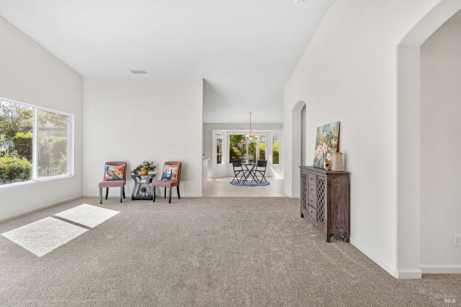 Detail Gallery Image 4 of 75 For 375 Atlantic Dr, Rio Vista,  CA 94571 - 2 Beds | 2 Baths