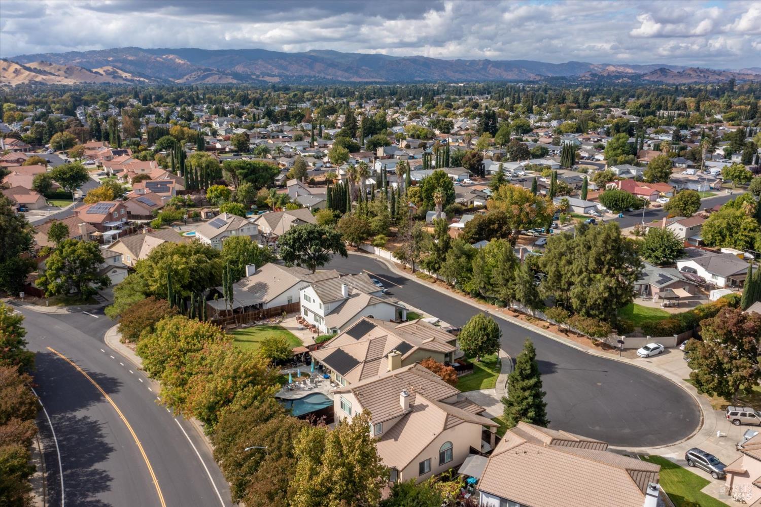 Detail Gallery Image 66 of 72 For 918 Moonstone Ct, Vacaville,  CA 95687 - 4 Beds | 3 Baths