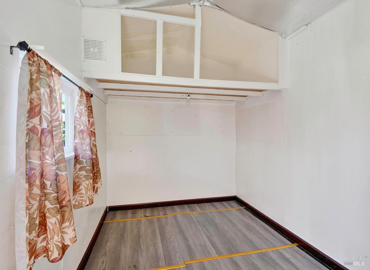 Detail Gallery Image 47 of 51 For 844 Cedarwood Ln, Petaluma,  CA 94954 - 4 Beds | 2 Baths