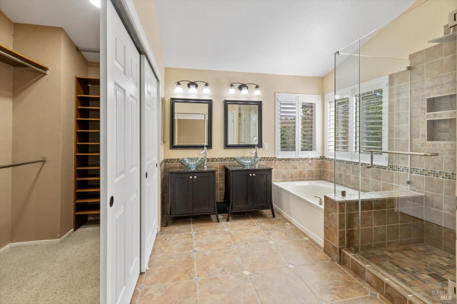 Detail Gallery Image 39 of 72 For 918 Moonstone Ct, Vacaville,  CA 95687 - 4 Beds | 3 Baths