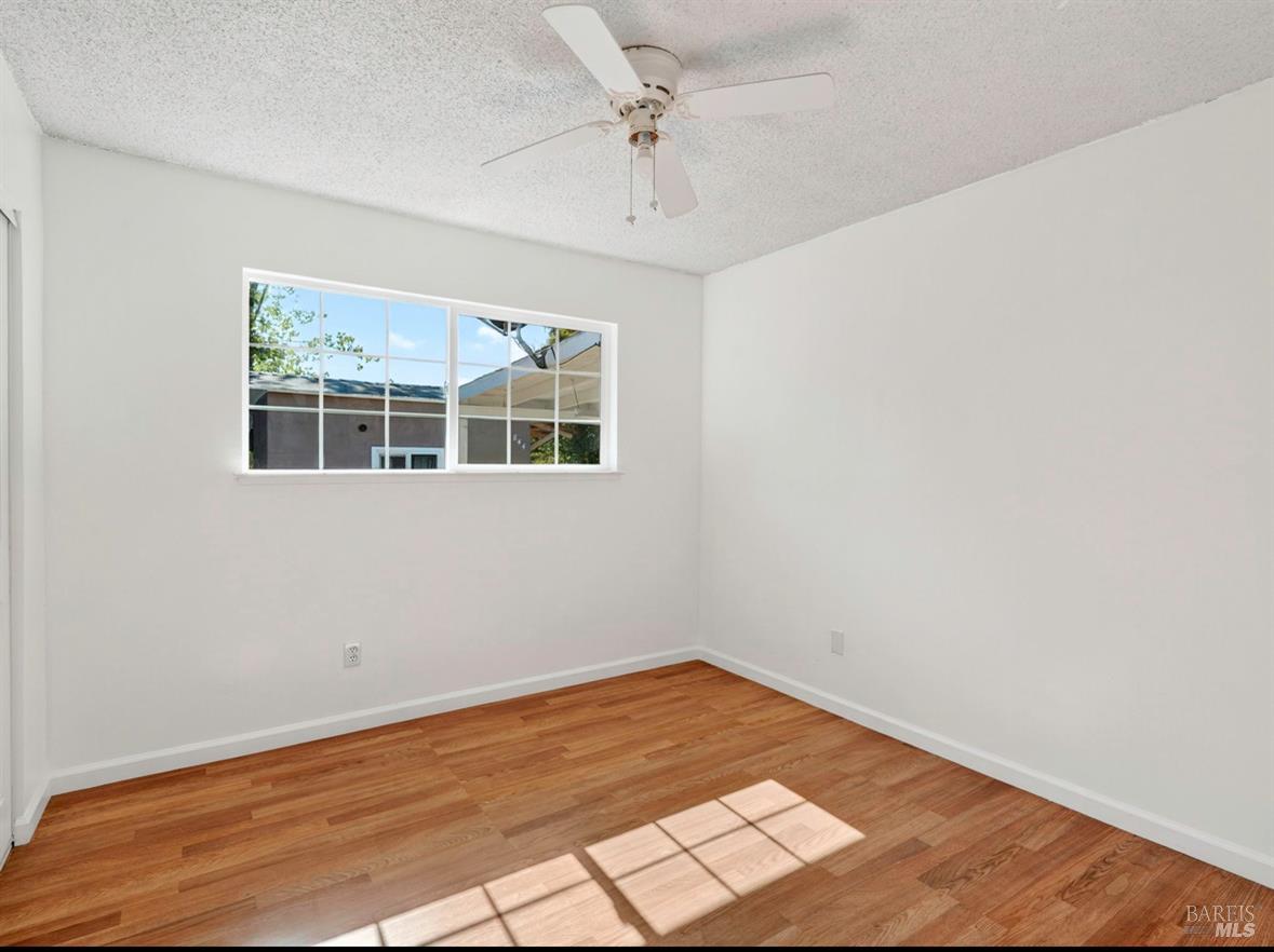 Detail Gallery Image 25 of 51 For 844 Cedarwood Ln, Petaluma,  CA 94954 - 4 Beds | 2 Baths