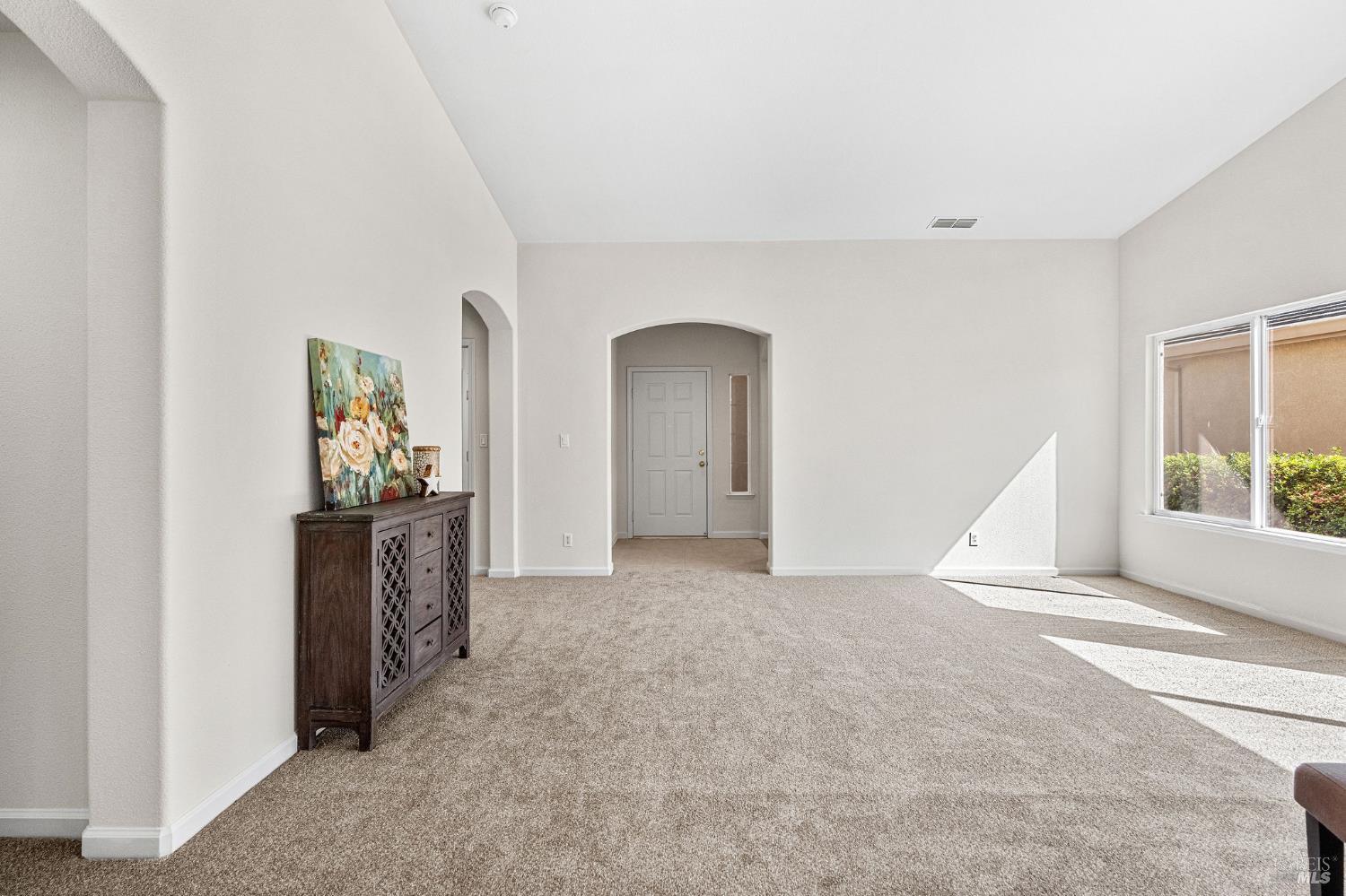 Detail Gallery Image 3 of 75 For 375 Atlantic Dr, Rio Vista,  CA 94571 - 2 Beds | 2 Baths