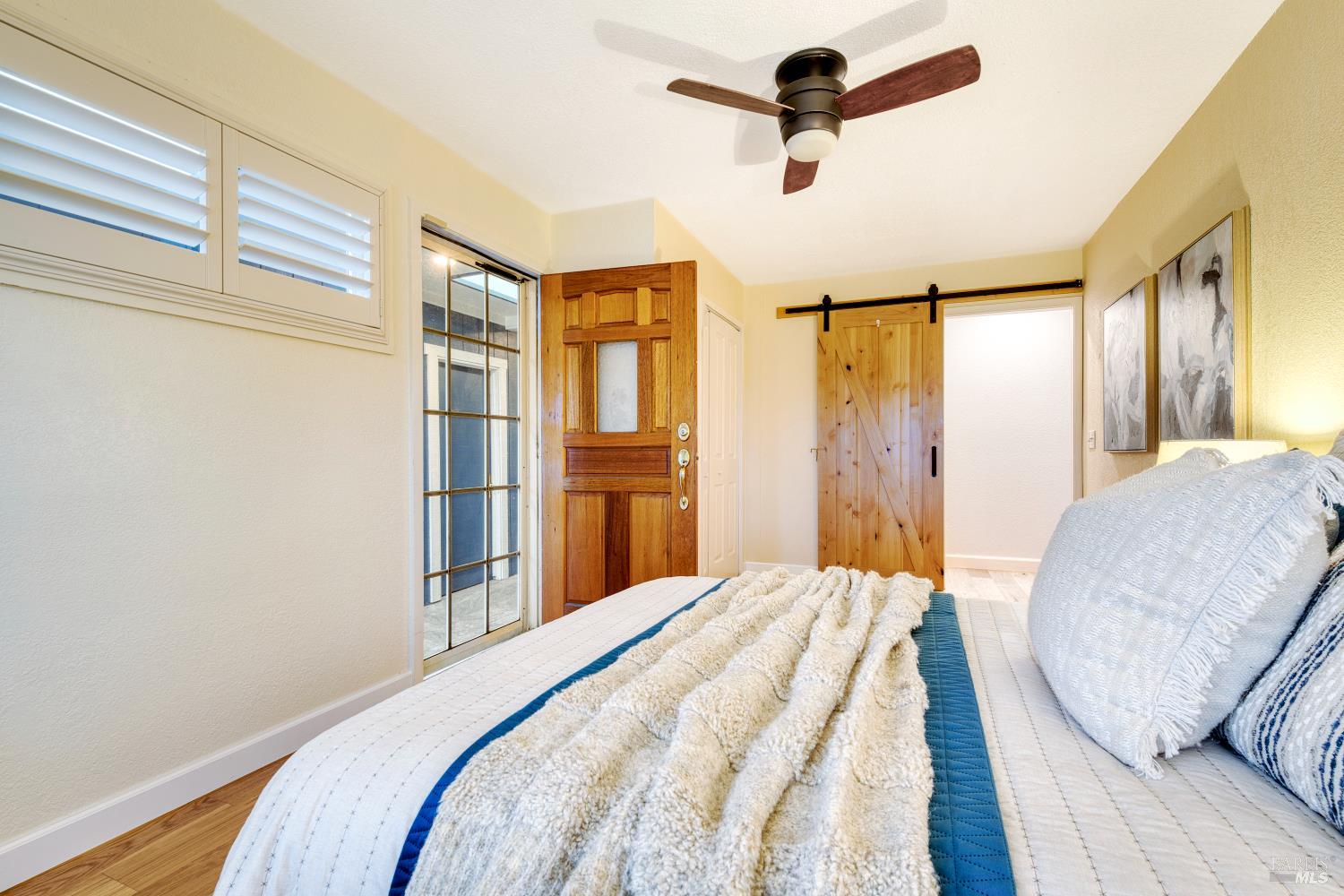 Detail Gallery Image 16 of 28 For 133 Montego Key, Novato,  CA 94949 - 3 Beds | 3 Baths