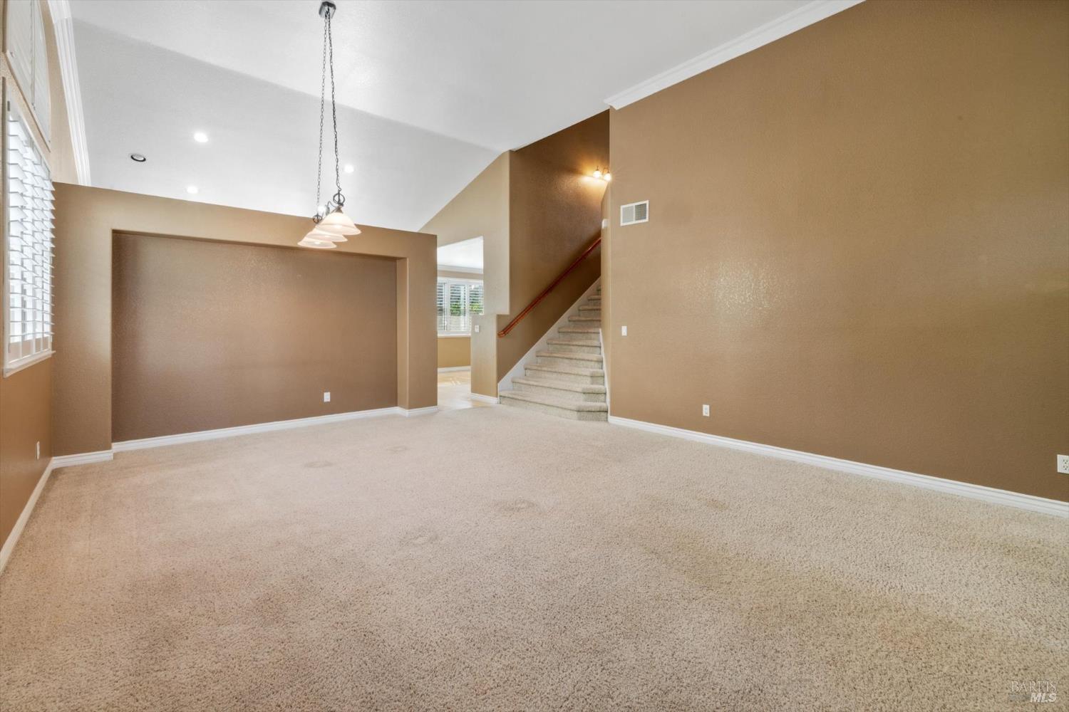 Detail Gallery Image 14 of 72 For 918 Moonstone Ct, Vacaville,  CA 95687 - 4 Beds | 3 Baths