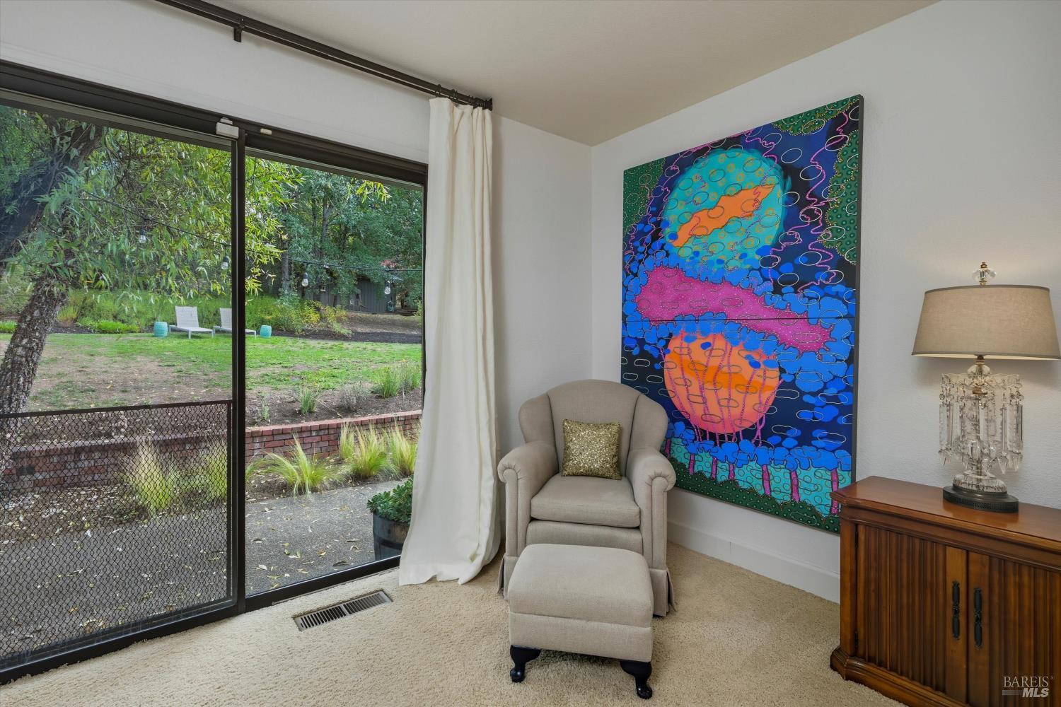 Detail Gallery Image 20 of 50 For 246 Zinfandel Rd, Healdsburg,  CA 95448 - 4 Beds | 2/1 Baths