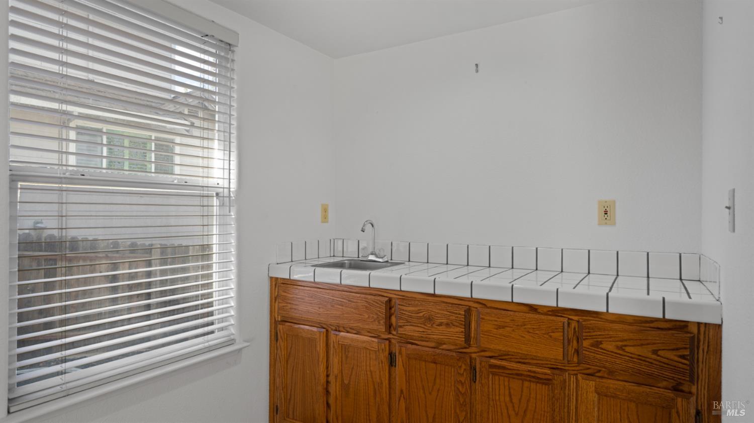 Detail Gallery Image 22 of 61 For 2133 Hillridge Dr, Fairfield,  CA 94534 - 4 Beds | 2/1 Baths