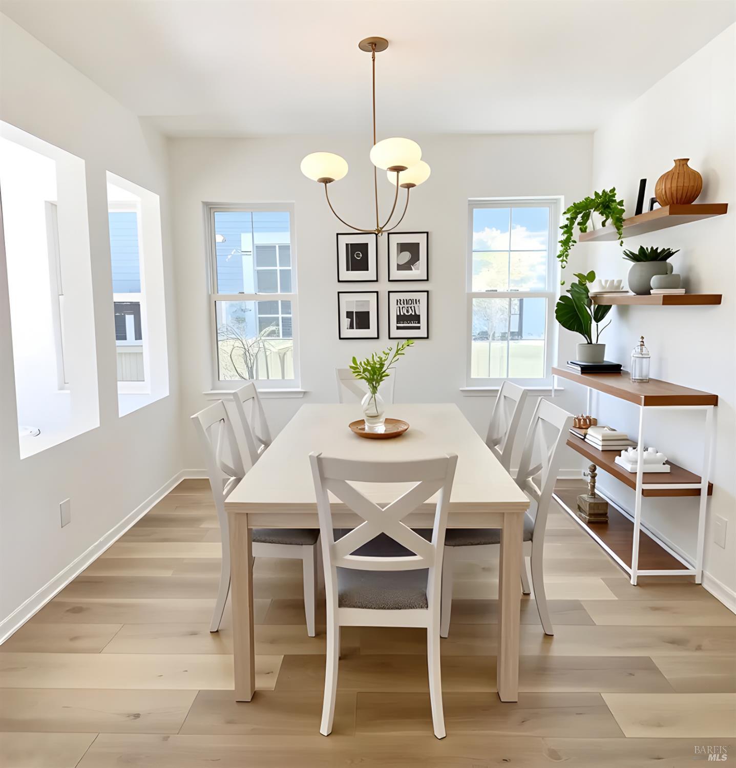 Detail Gallery Image 13 of 25 For 56 Waterside Cir, San Rafael,  CA 94903 - 4 Beds | 3/1 Baths