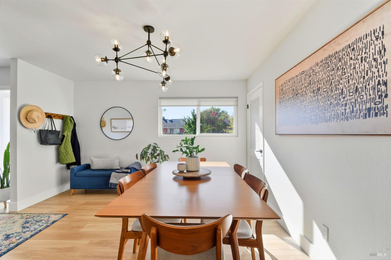 Detail Gallery Image 17 of 47 For 3553 Fir Dr, Santa Rosa,  CA 95405 - 4 Beds | 2 Baths