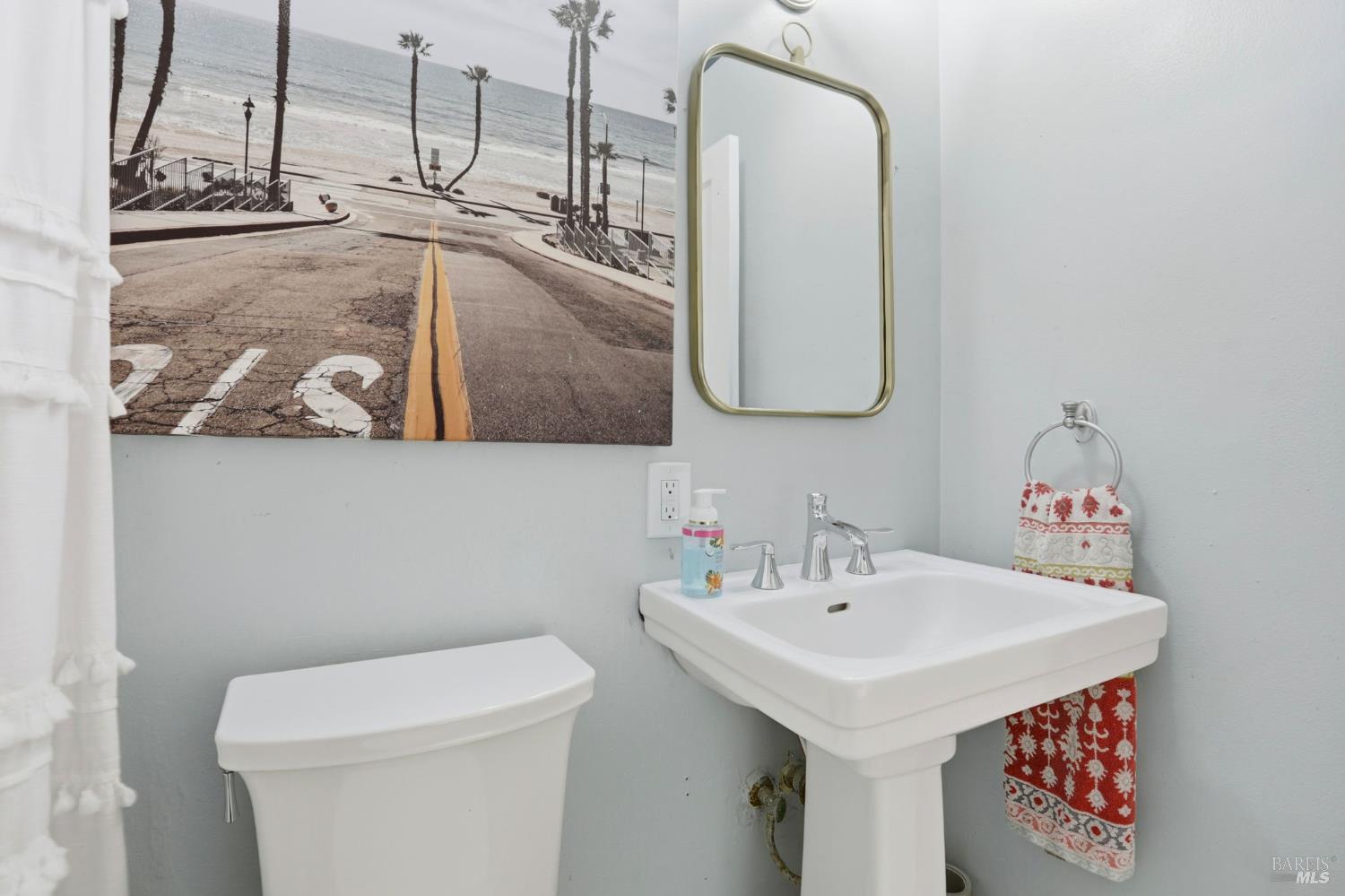 Detail Gallery Image 31 of 38 For 840 Wilmac Ave, Novato,  CA 94947 - 3 Beds | 2 Baths