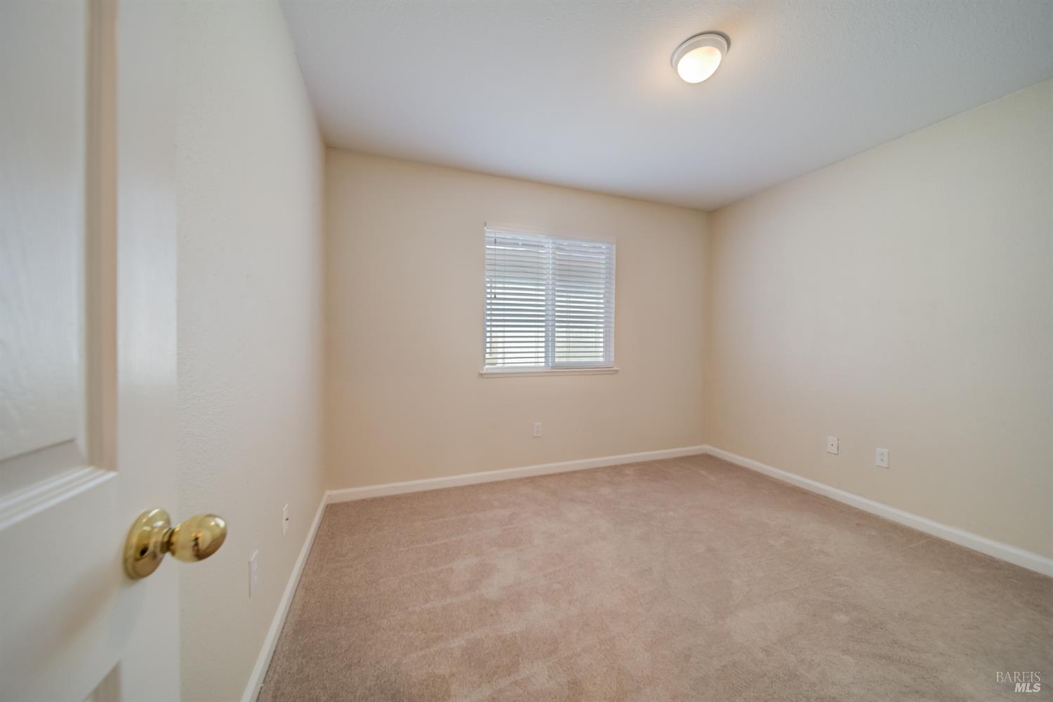 Detail Gallery Image 25 of 41 For 5210 Palladio Way, Fairfield,  CA 94534 - 4 Beds | 2/1 Baths