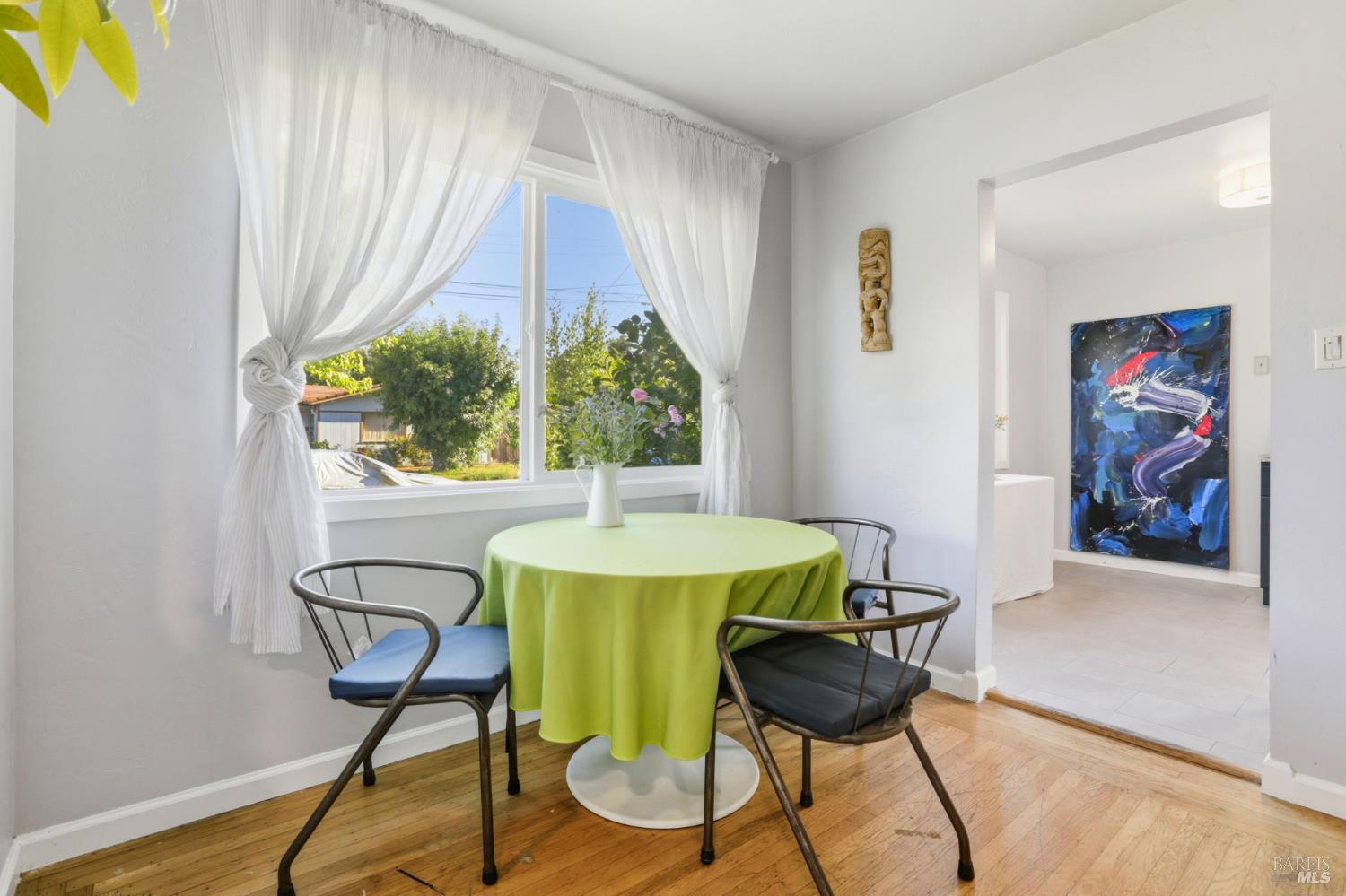 Detail Gallery Image 15 of 38 For 840 Wilmac Ave, Novato,  CA 94947 - 3 Beds | 2 Baths